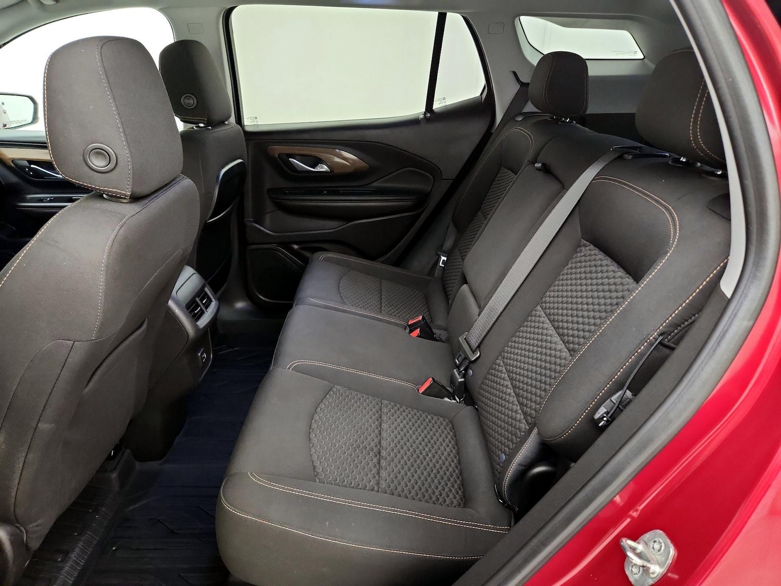 2021 GMC Terrain SLE - Photo 20