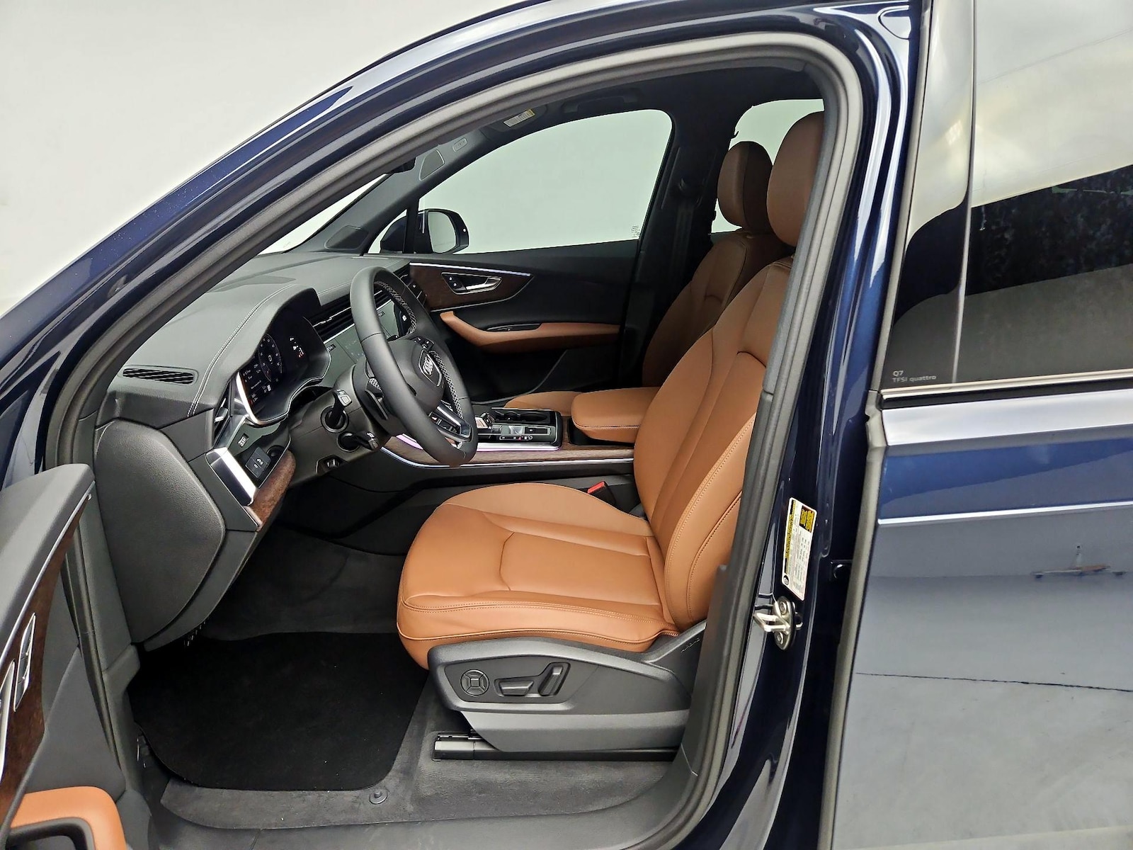 2026 Audi Q7 Premium - Photo 12