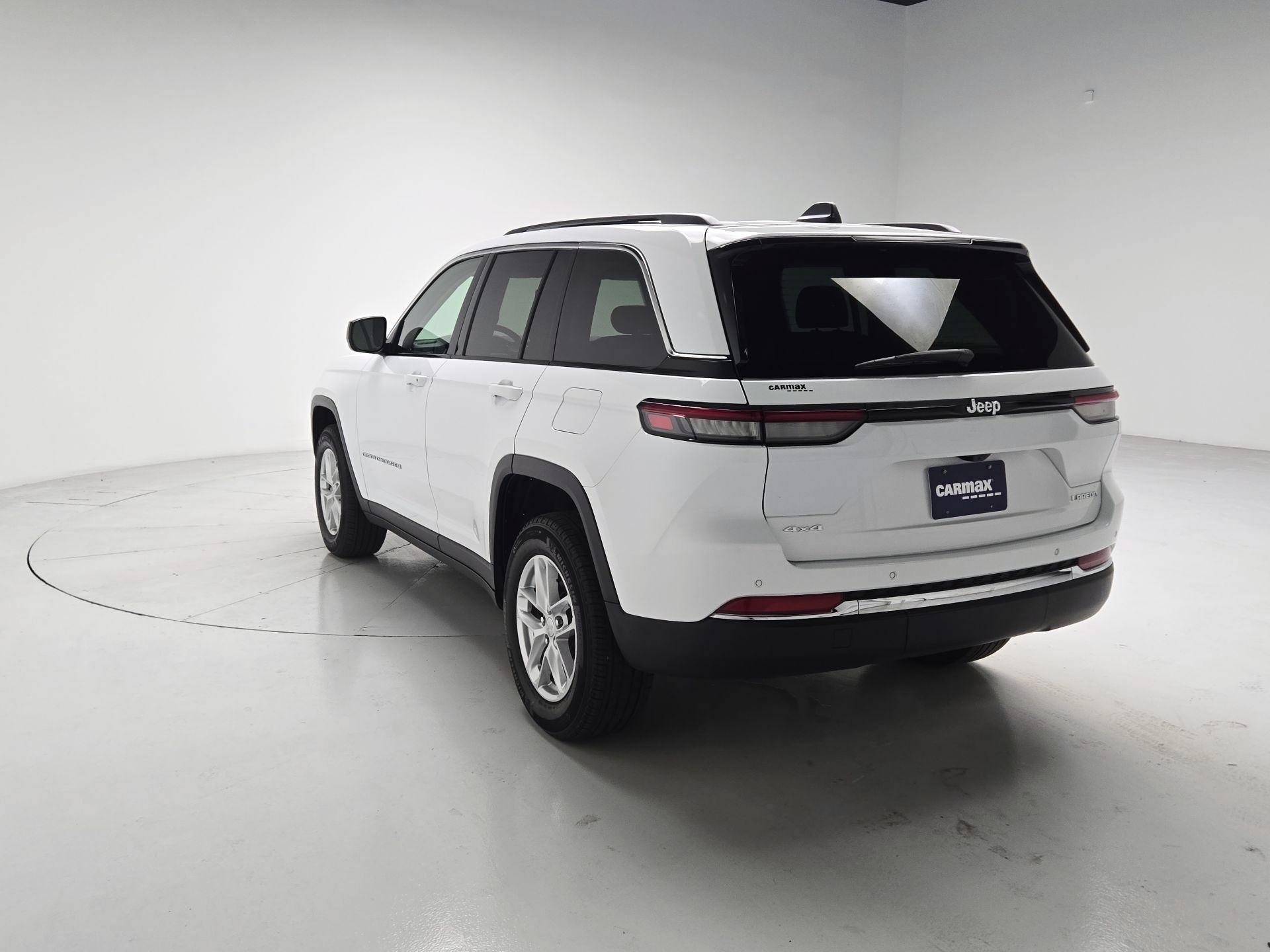 Thumbnail: 2023 Jeep Grand Cherokee - 7