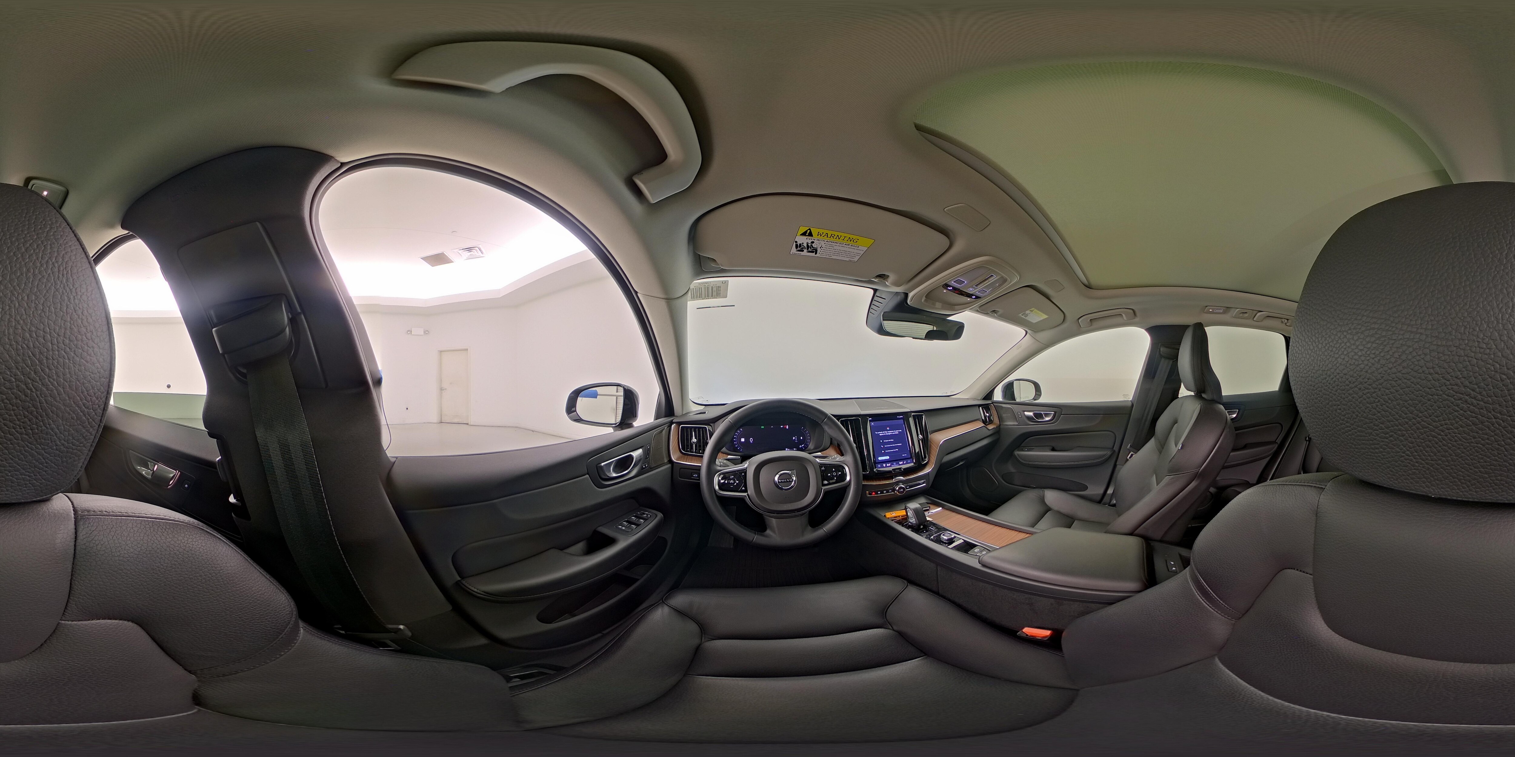 2024 Volvo XC60 Plus - Photo 27