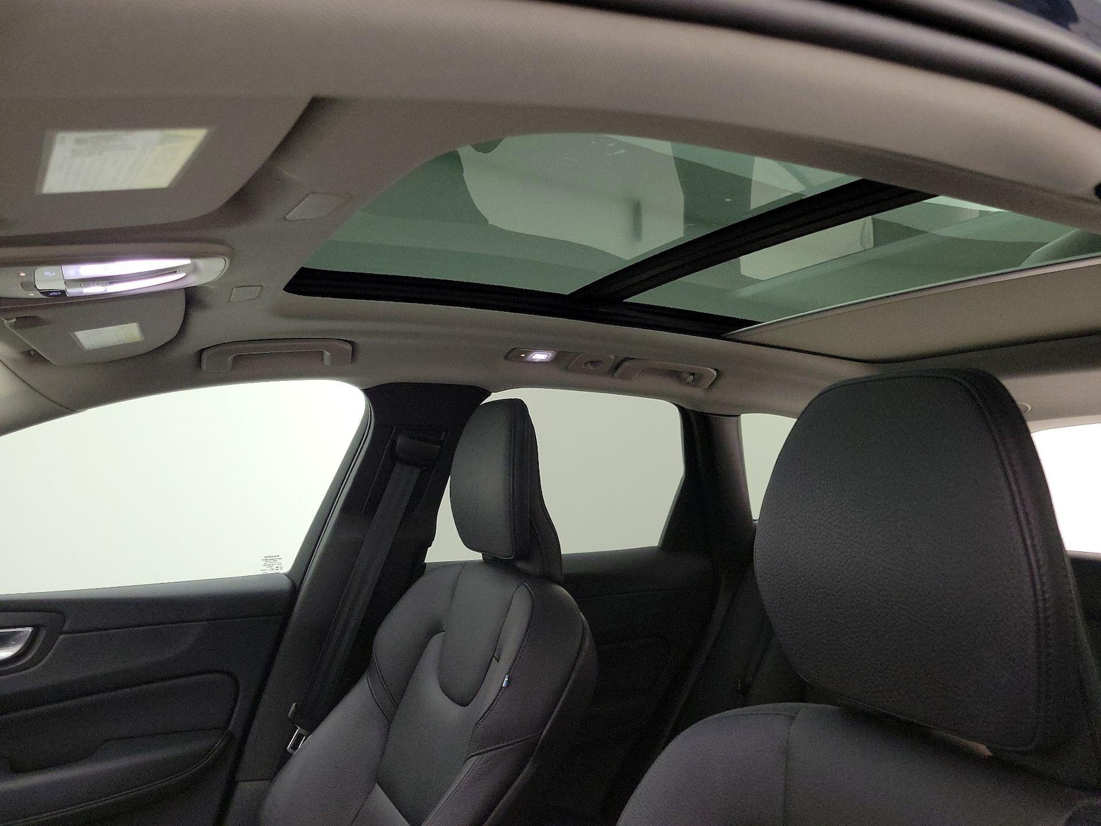 2024 Volvo XC60 Plus - Photo 20
