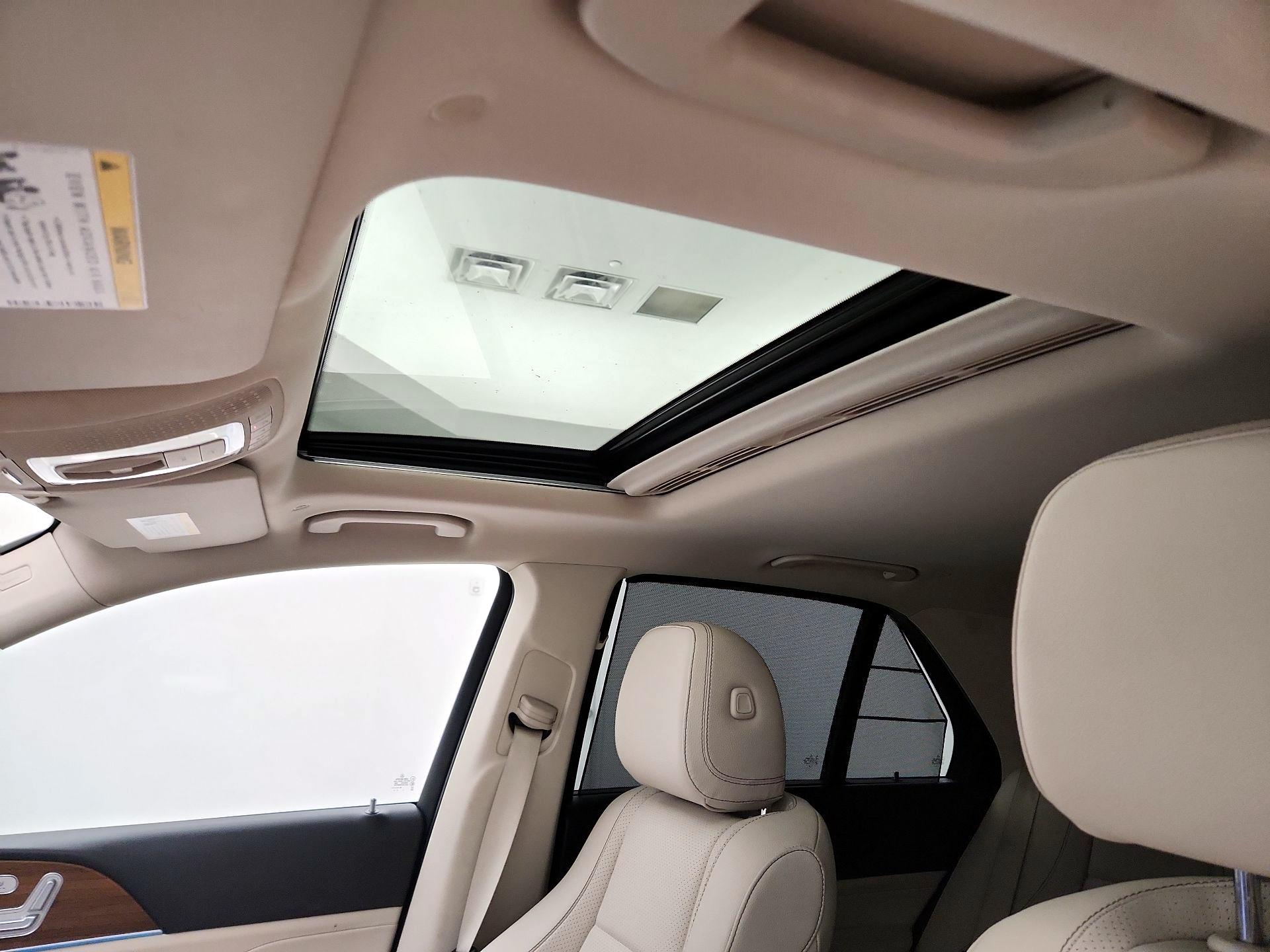Thumbnail: 2020 Mercedes-Benz GLE - 20