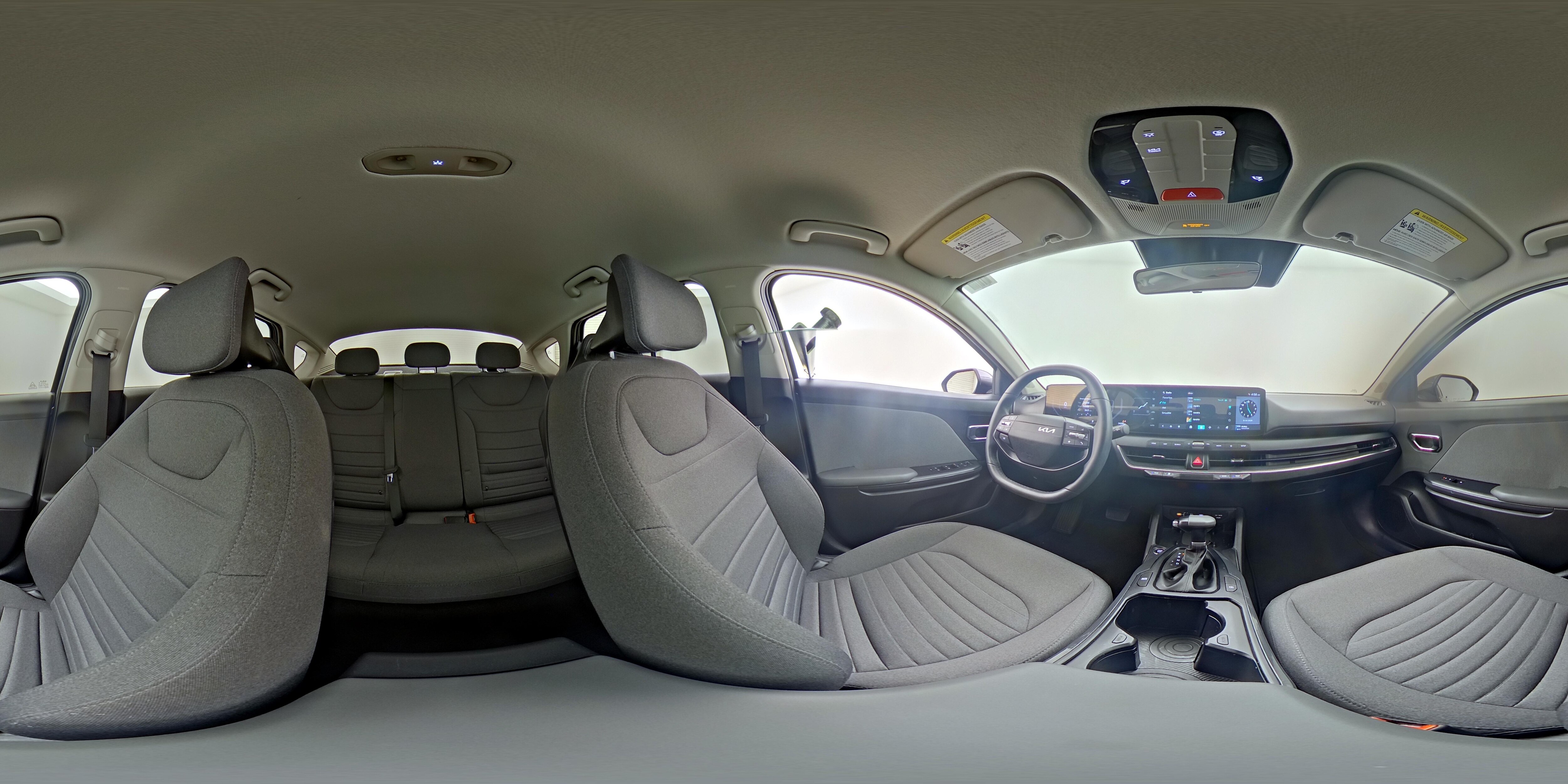 2025 Kia K4 EX - Photo 24