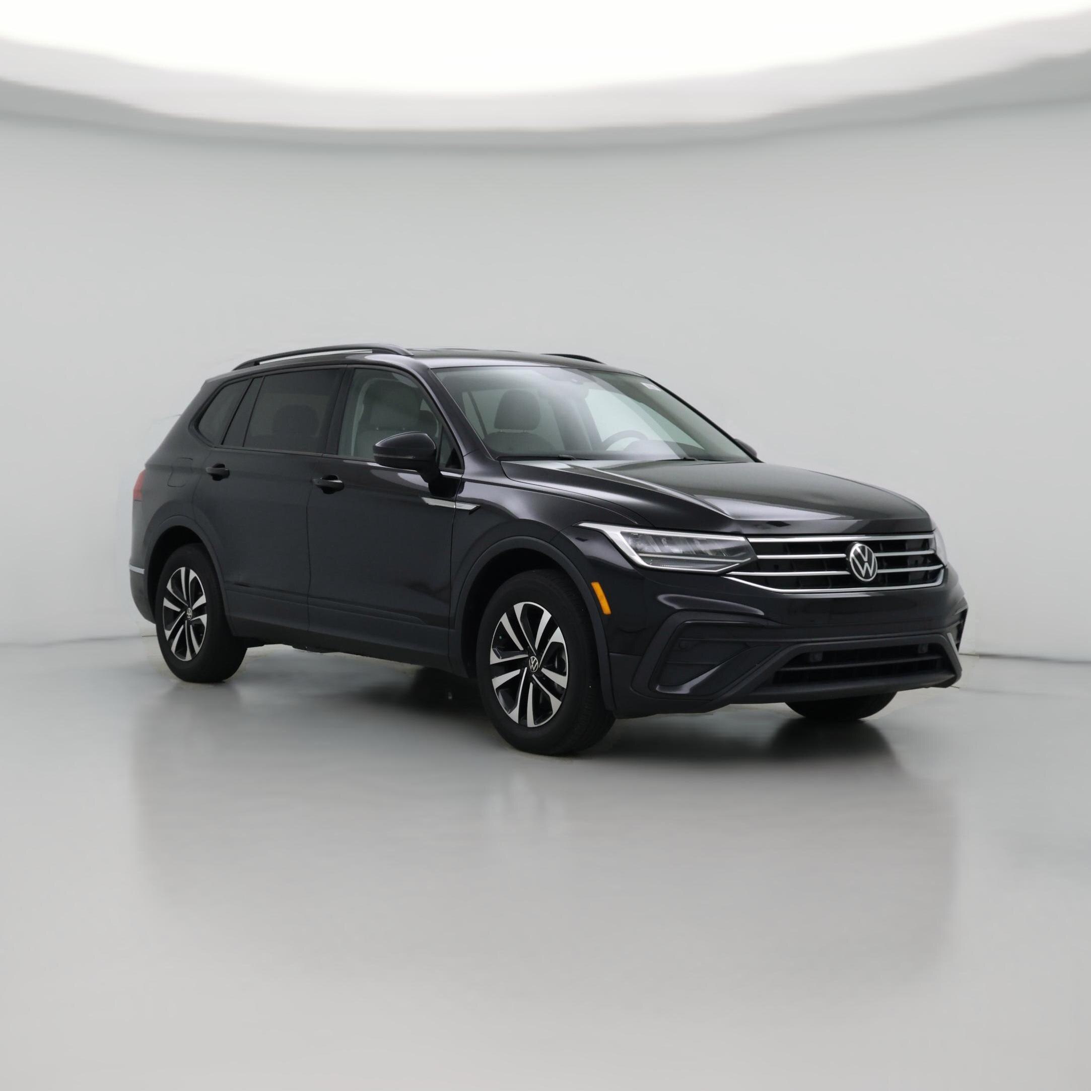 Thumbnail: 2023 Volkswagen Tiguan - 1