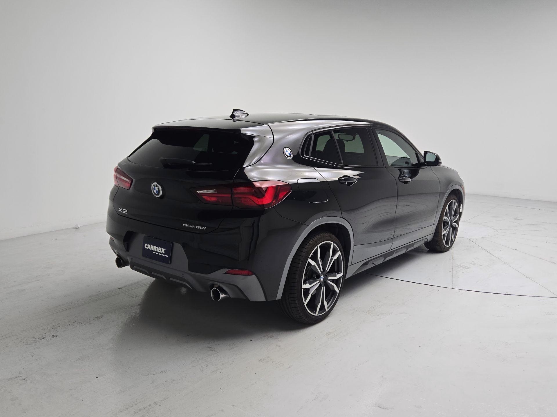Thumbnail: 2022 BMW X2 - 5