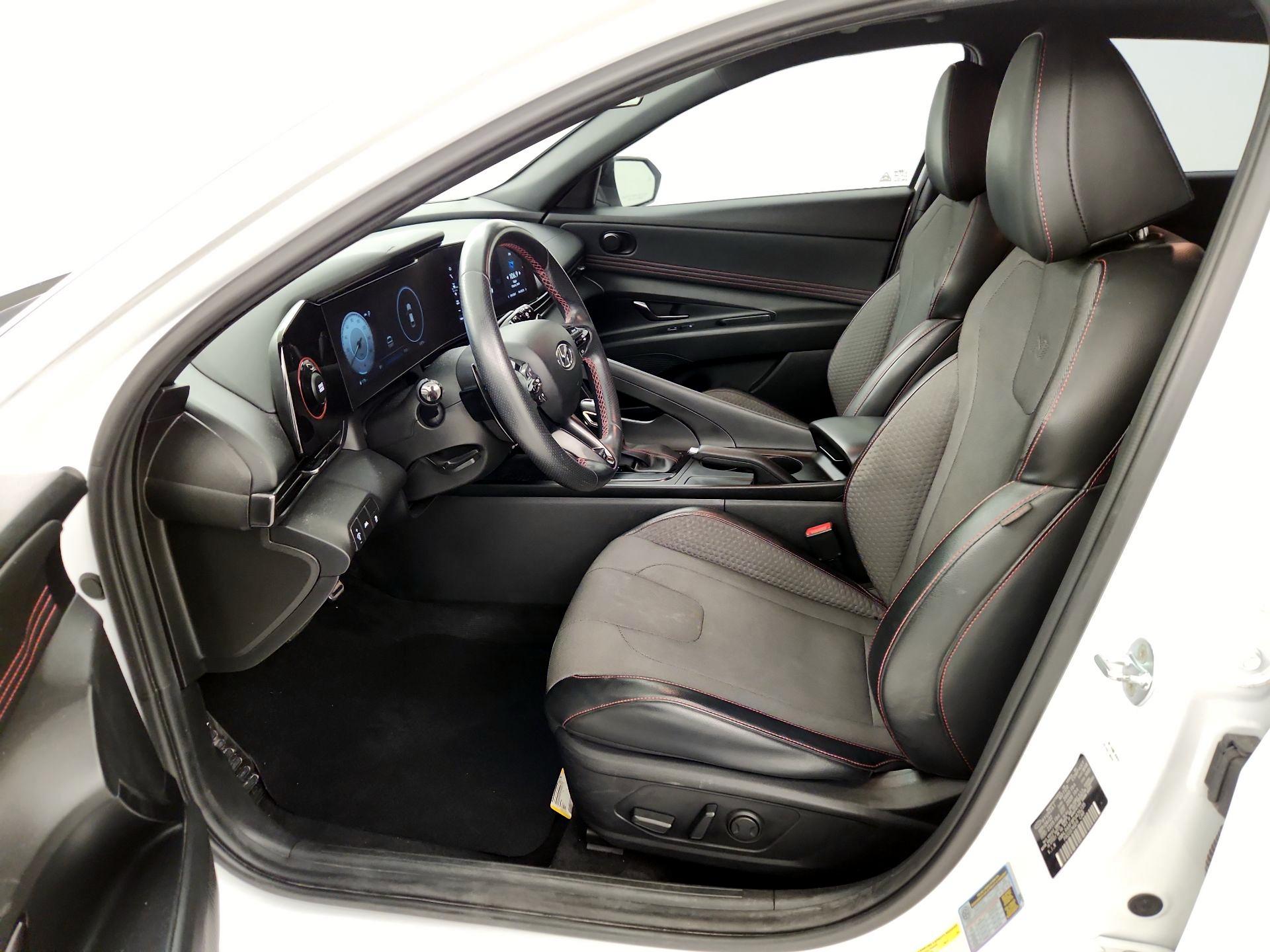 Thumbnail: 2023 Hyundai Elantra - 11