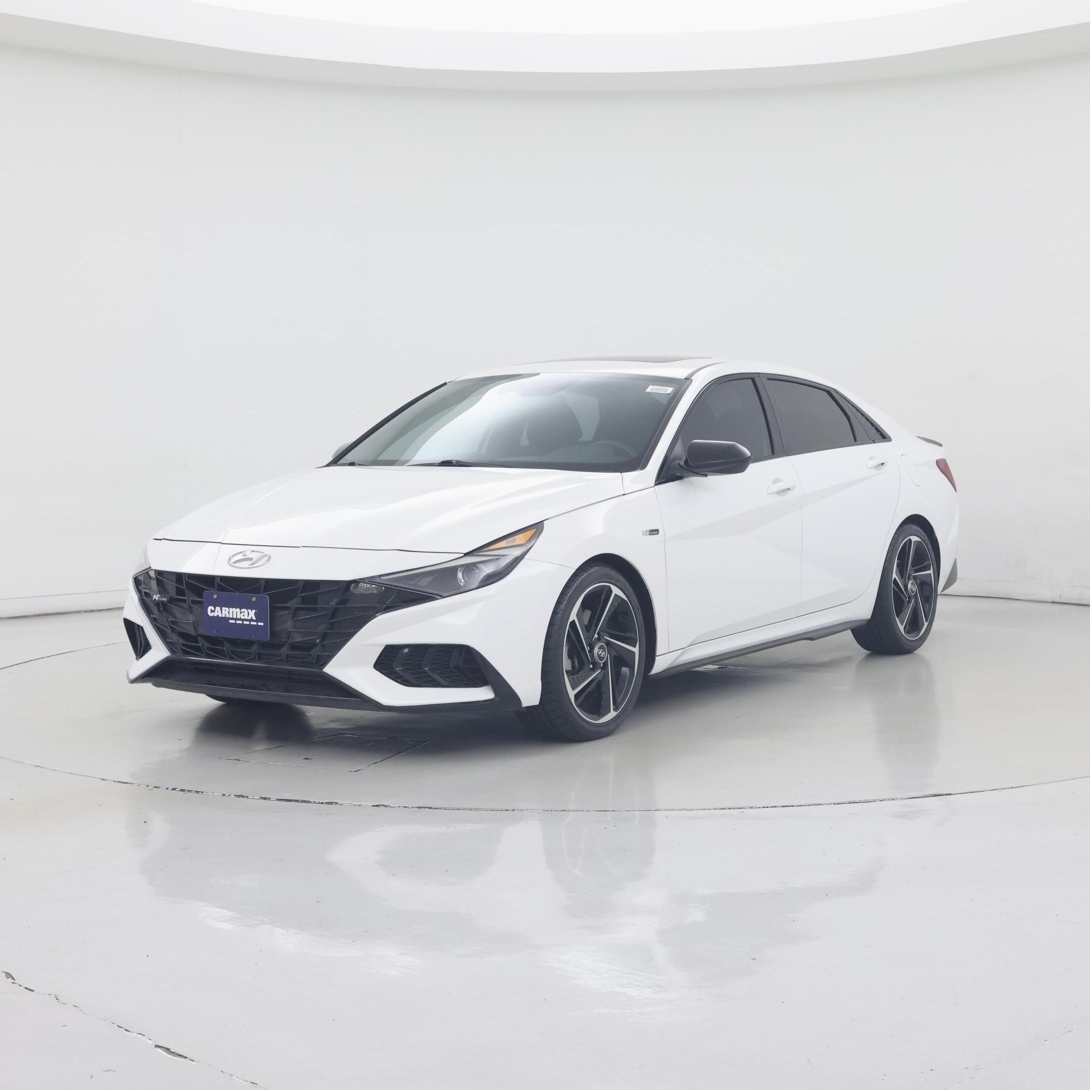Thumbnail: 2023 Hyundai Elantra - 4
