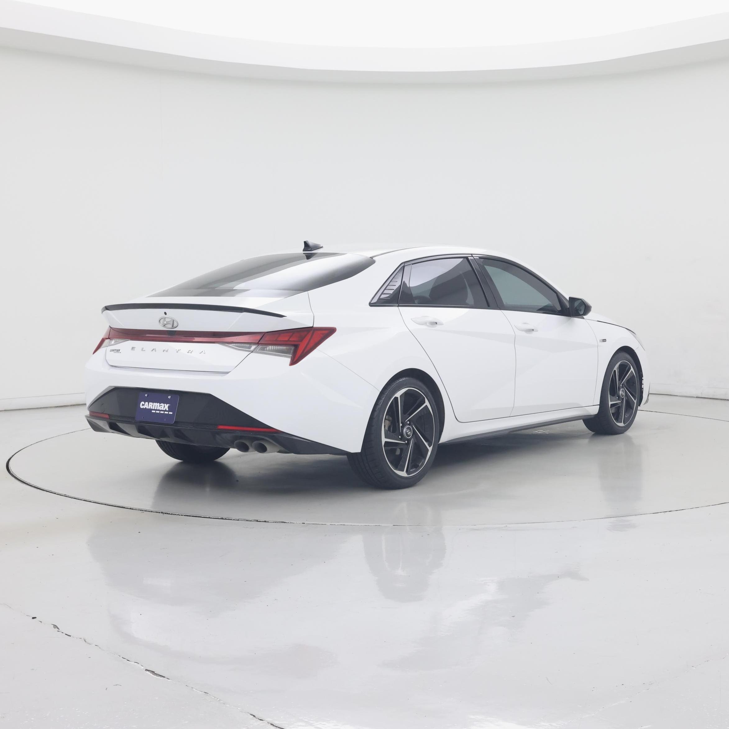 Thumbnail: 2023 Hyundai Elantra - 8