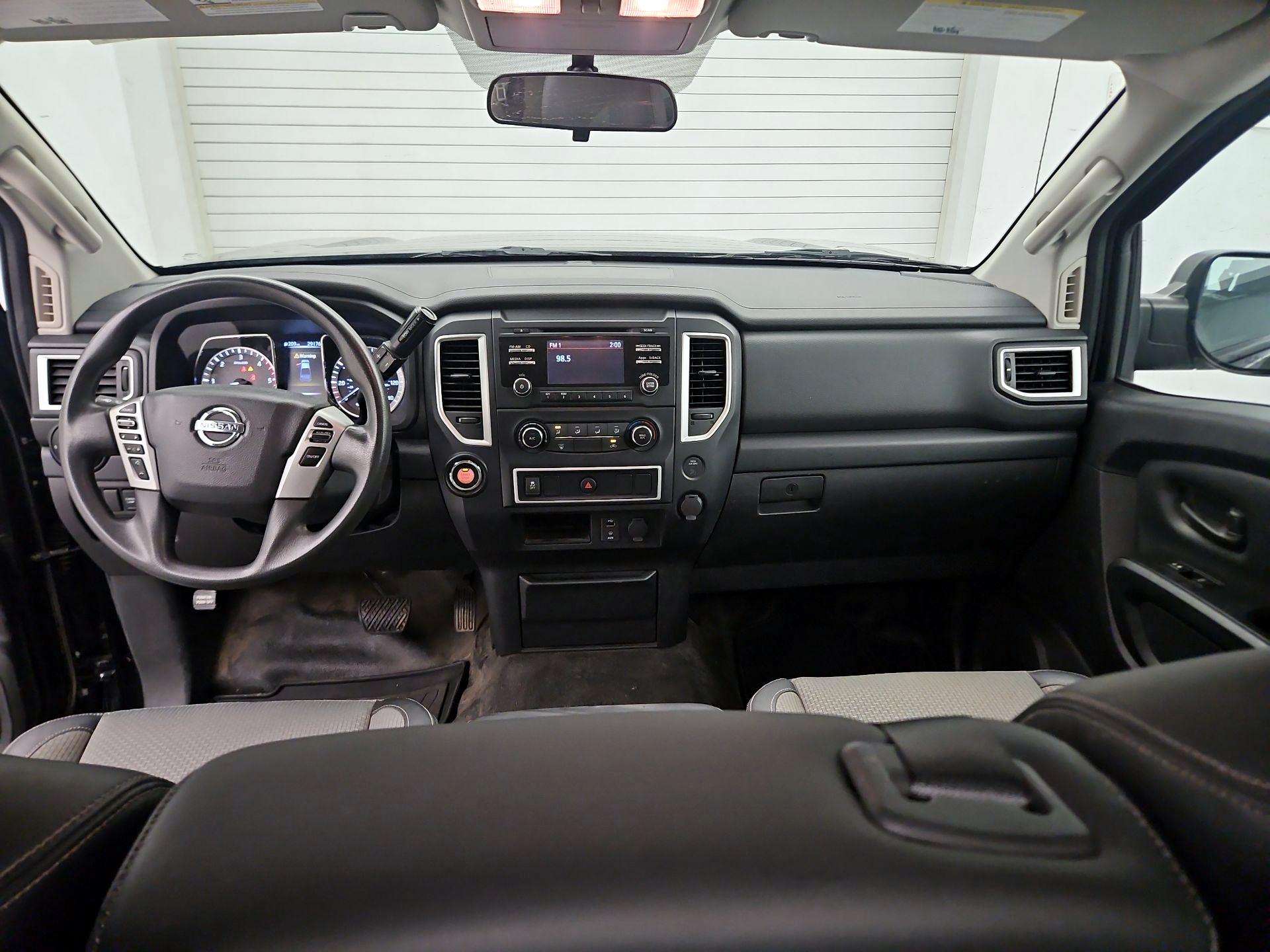 Thumbnail: 2017 Nissan Titan - 8