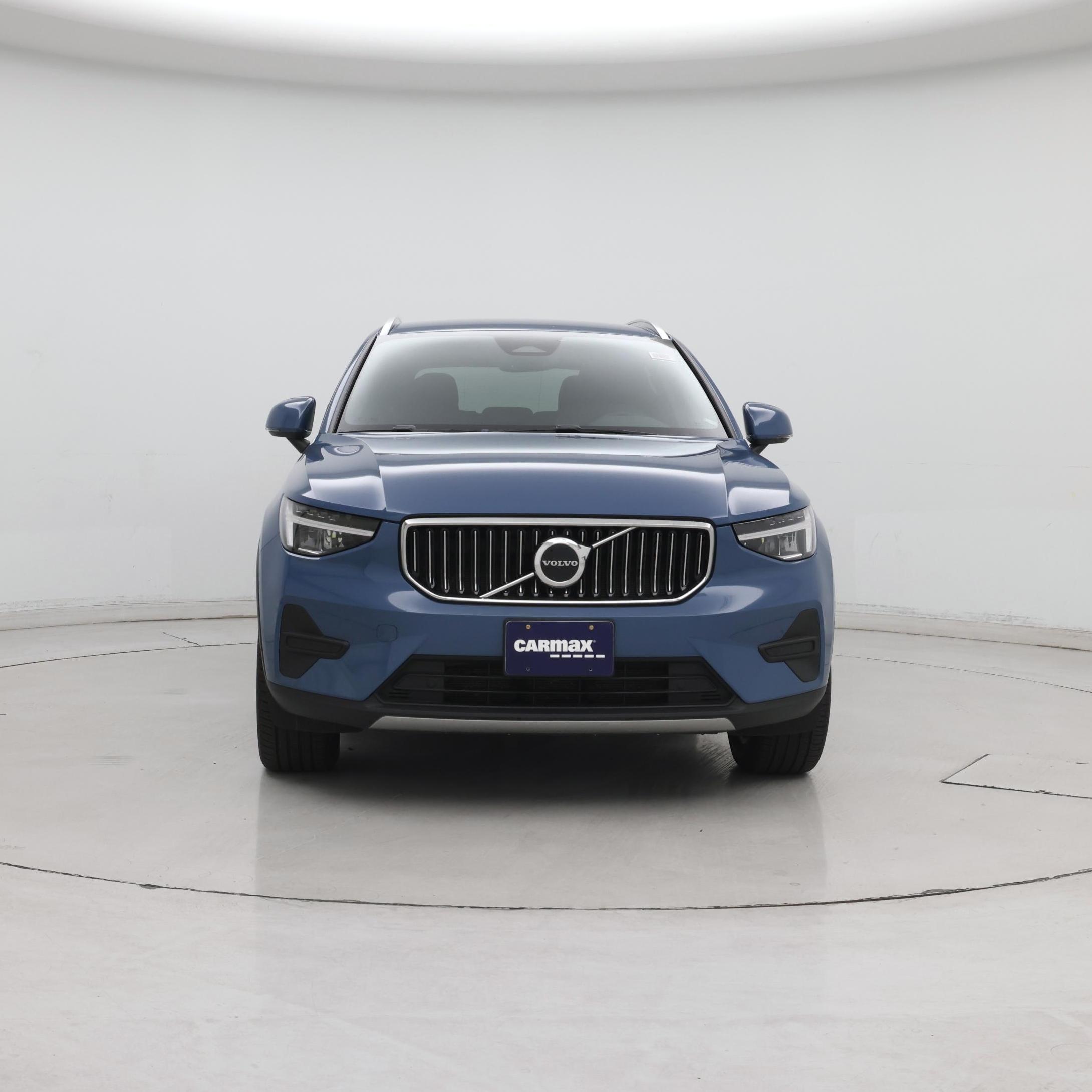 Thumbnail: 2025 Volvo XC40 - 5