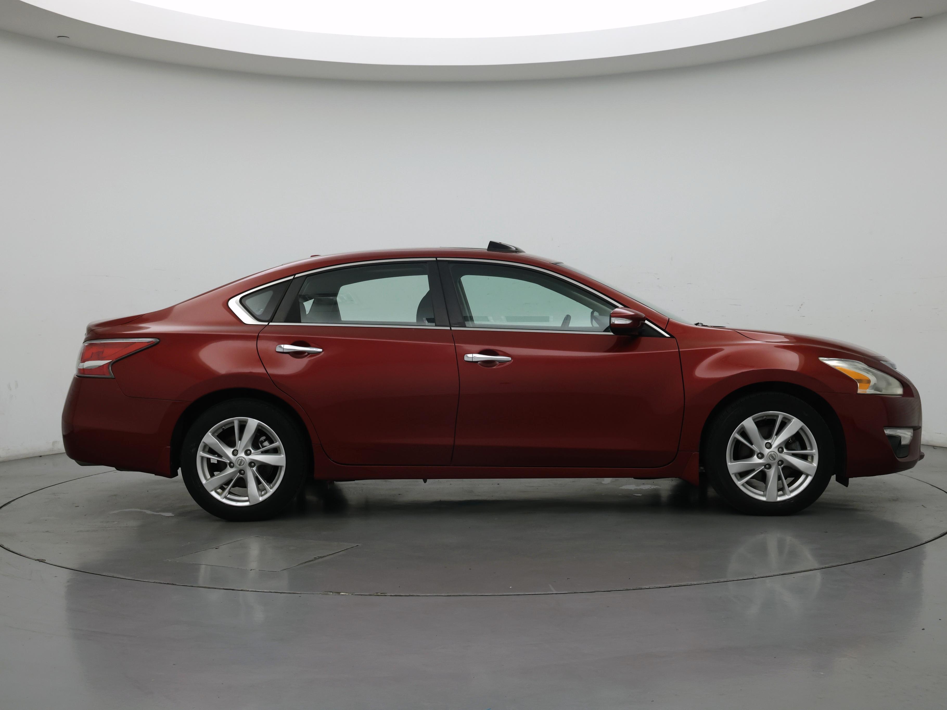 Thumbnail: 2015 Nissan Altima - 7