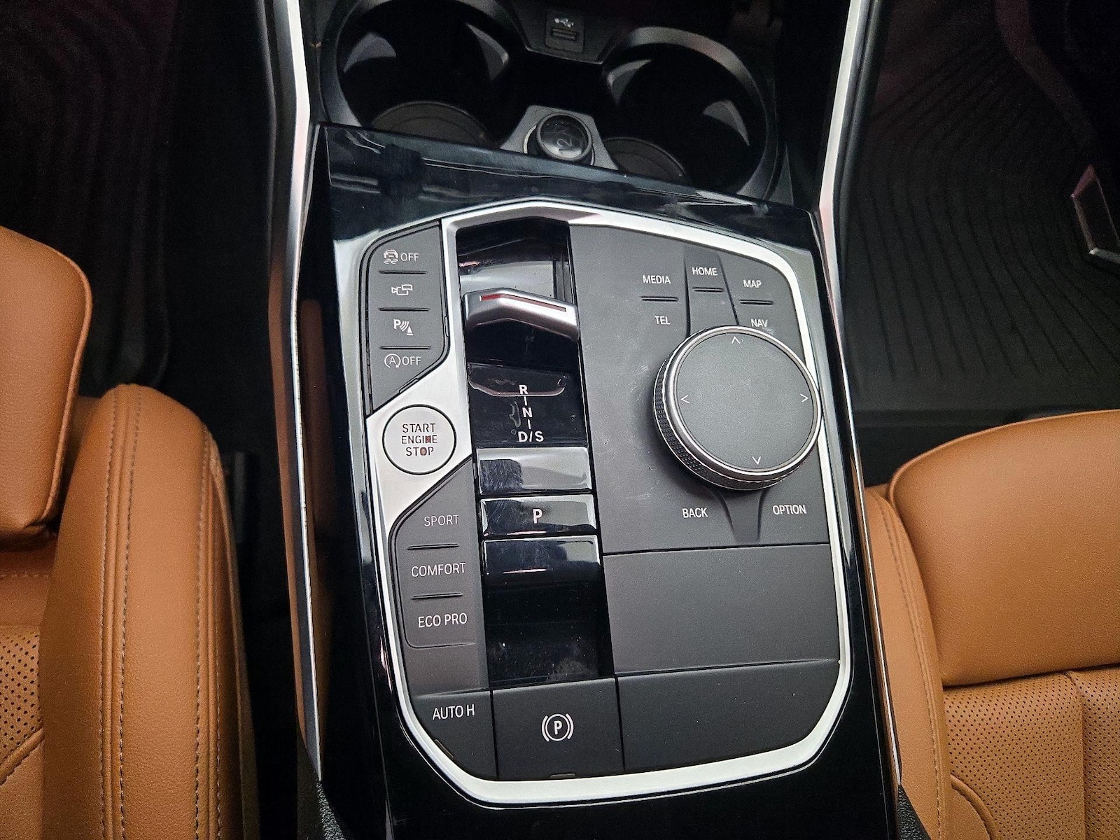 2023 BMW 3 Series 330i - Photo 17