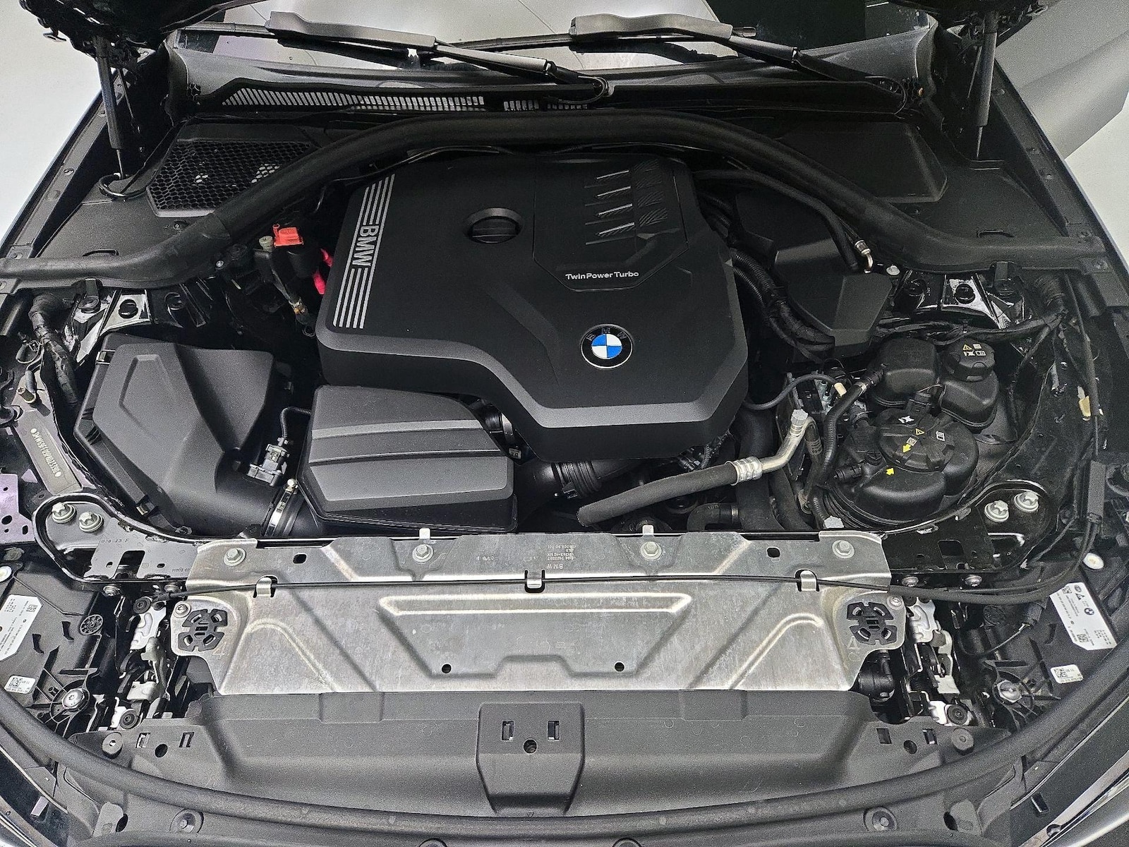 2023 BMW 3 Series 330i - Photo 22