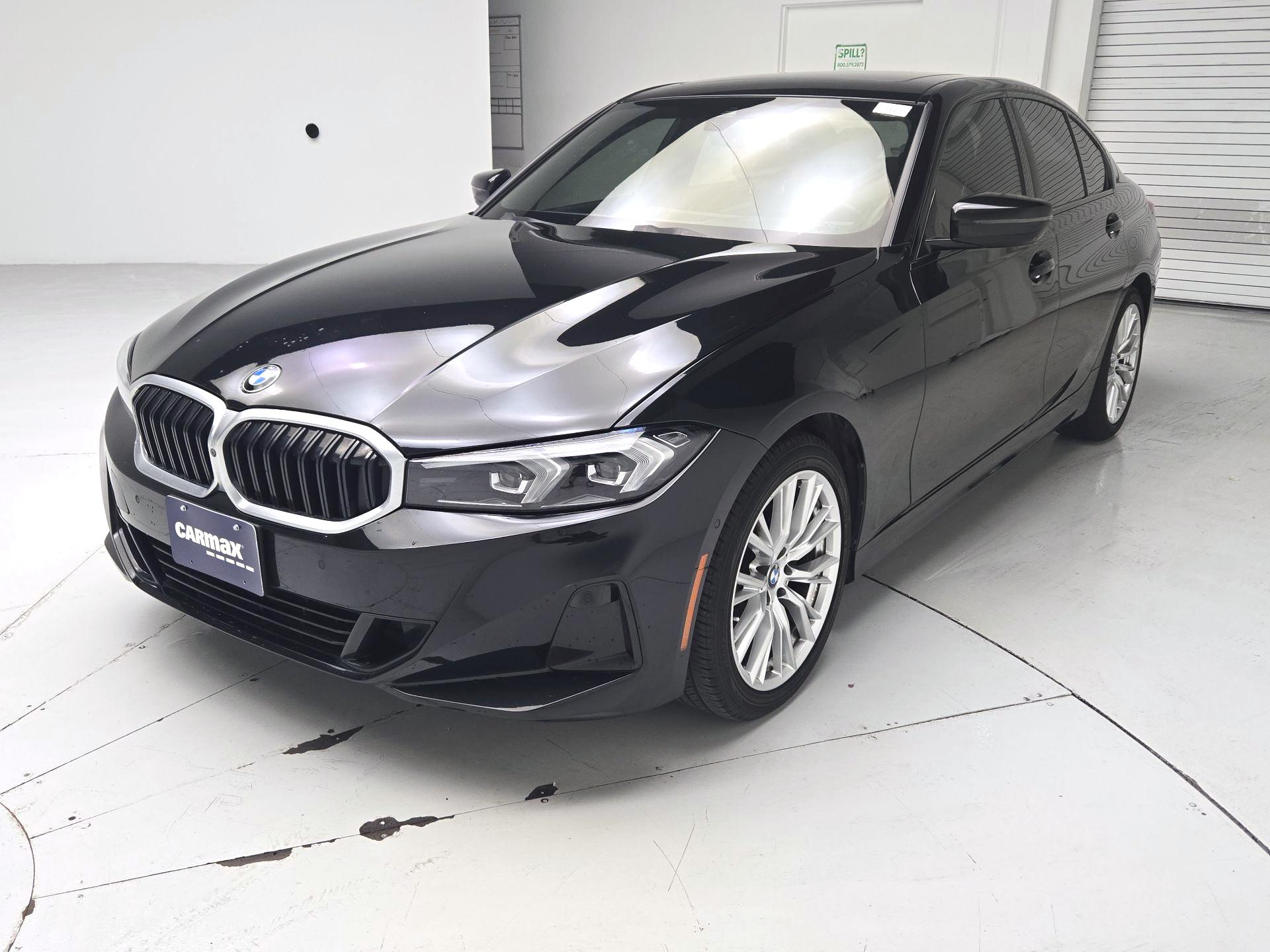 Thumbnail: 2023 BMW 3 Series - 3