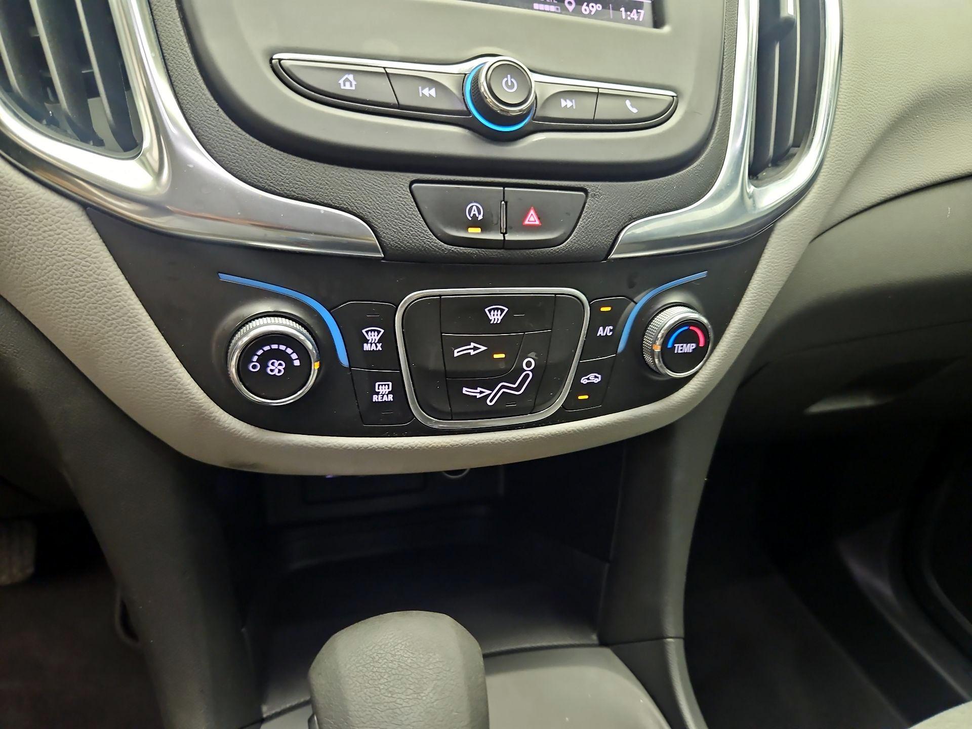 Thumbnail: 2024 Chevrolet Equinox - 16
