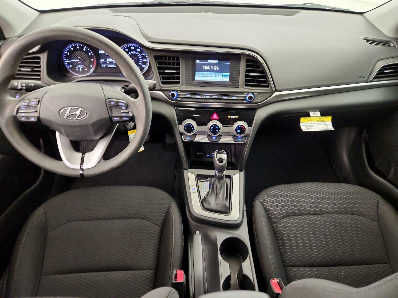 2019 Hyundai Elantra SE - Photo 10