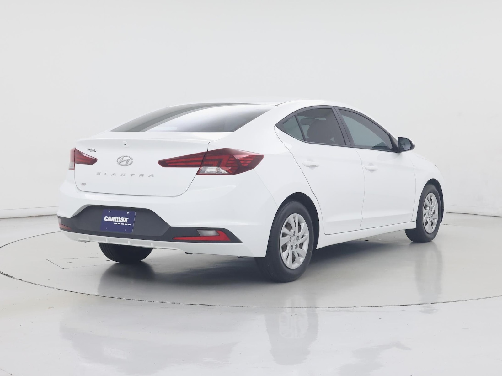 2019 Hyundai Elantra SE - Photo 9