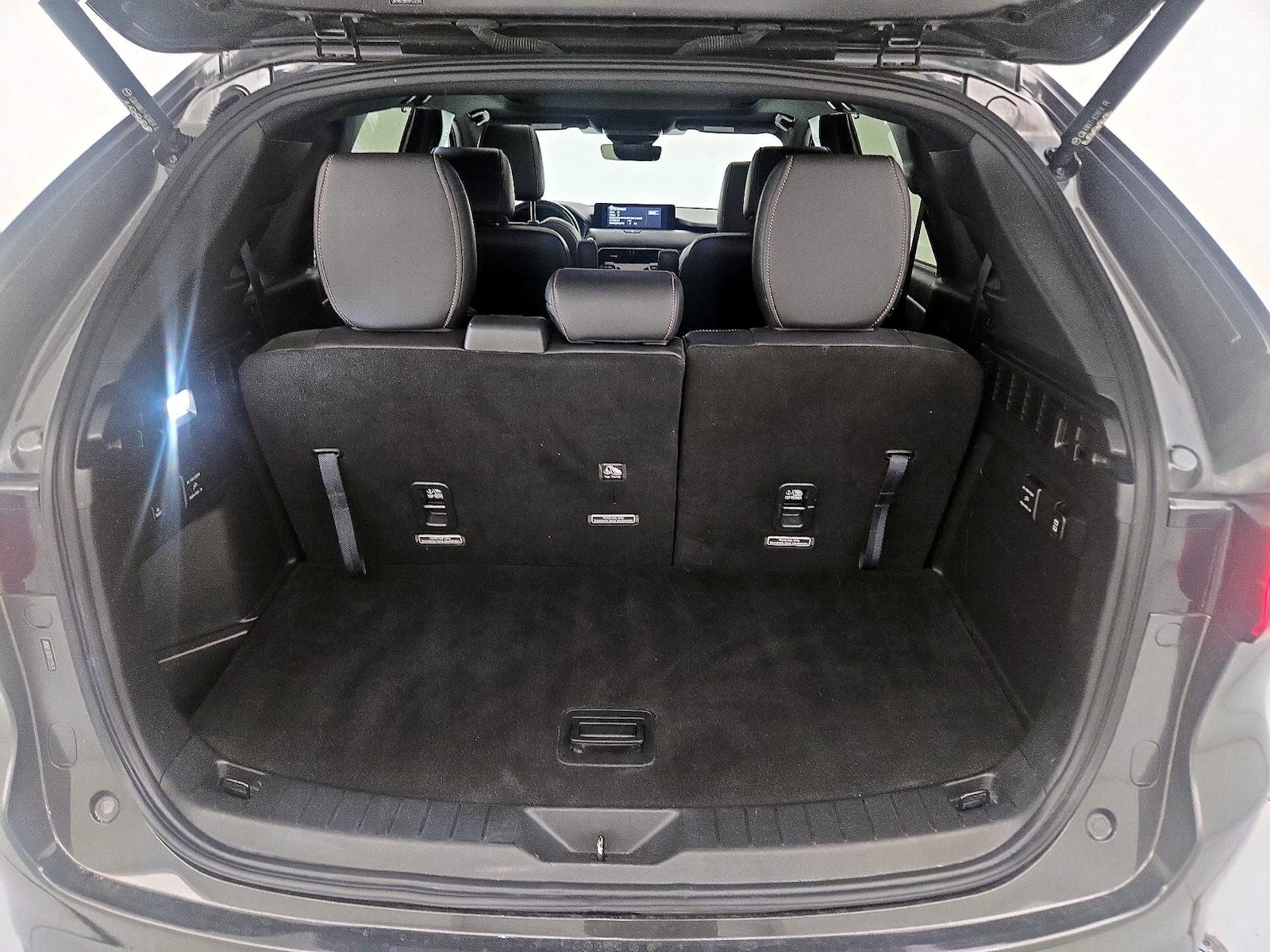 2024 Mazda CX-90 Premium Plus Package - Photo 23