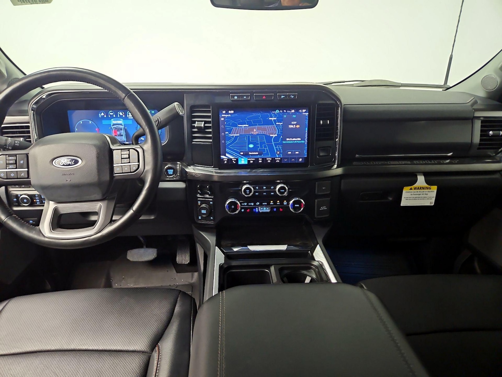 Apple CarPlay® & Android Auto™