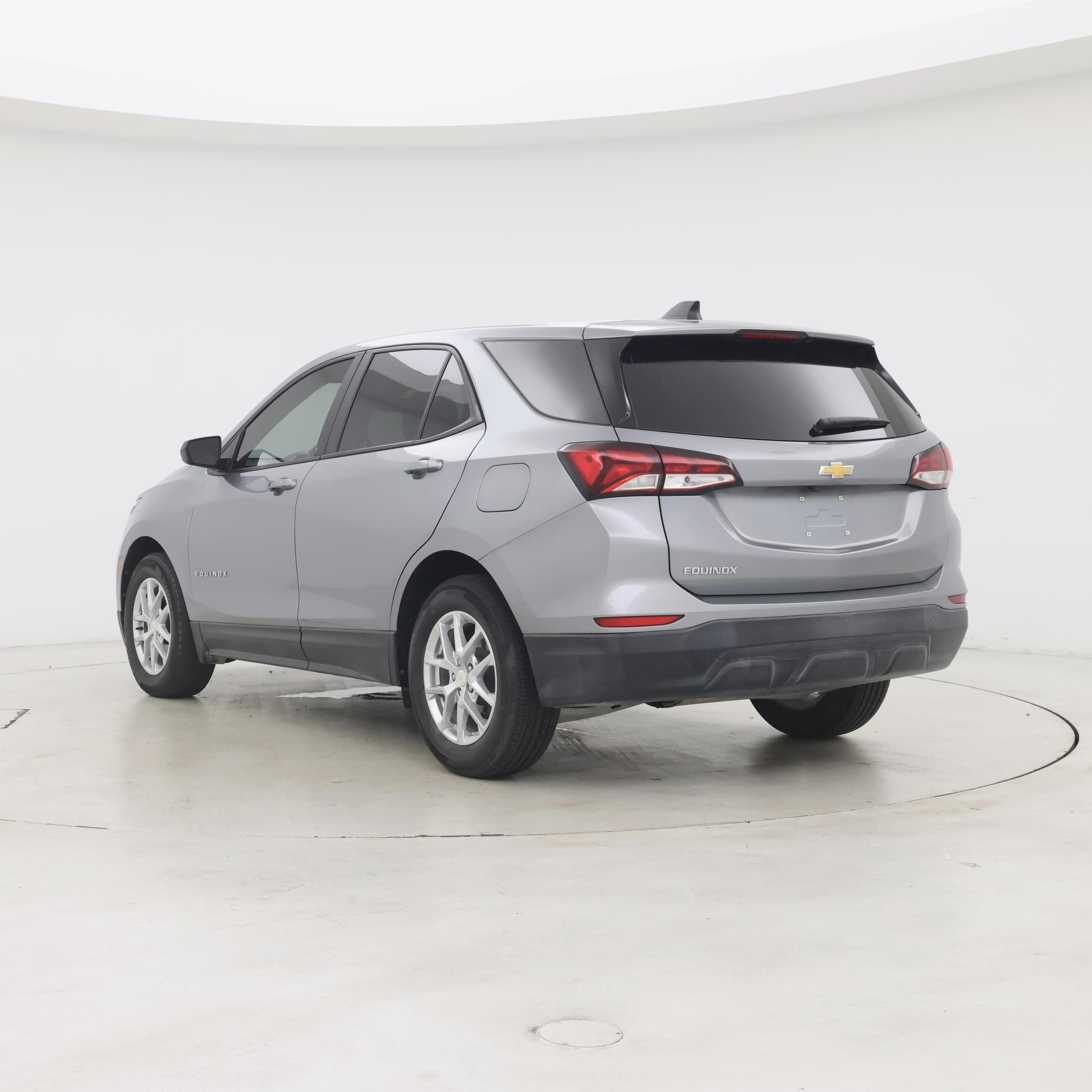 Thumbnail: 2023 Chevrolet Equinox - 2
