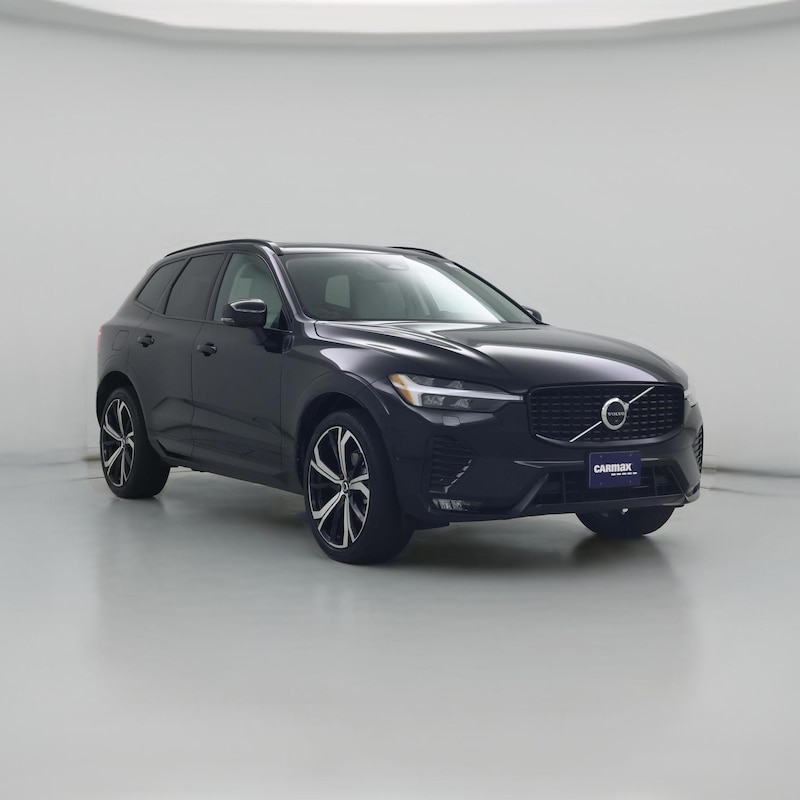 2023 Volvo XC60 B5 Ultimate Dark Theme
