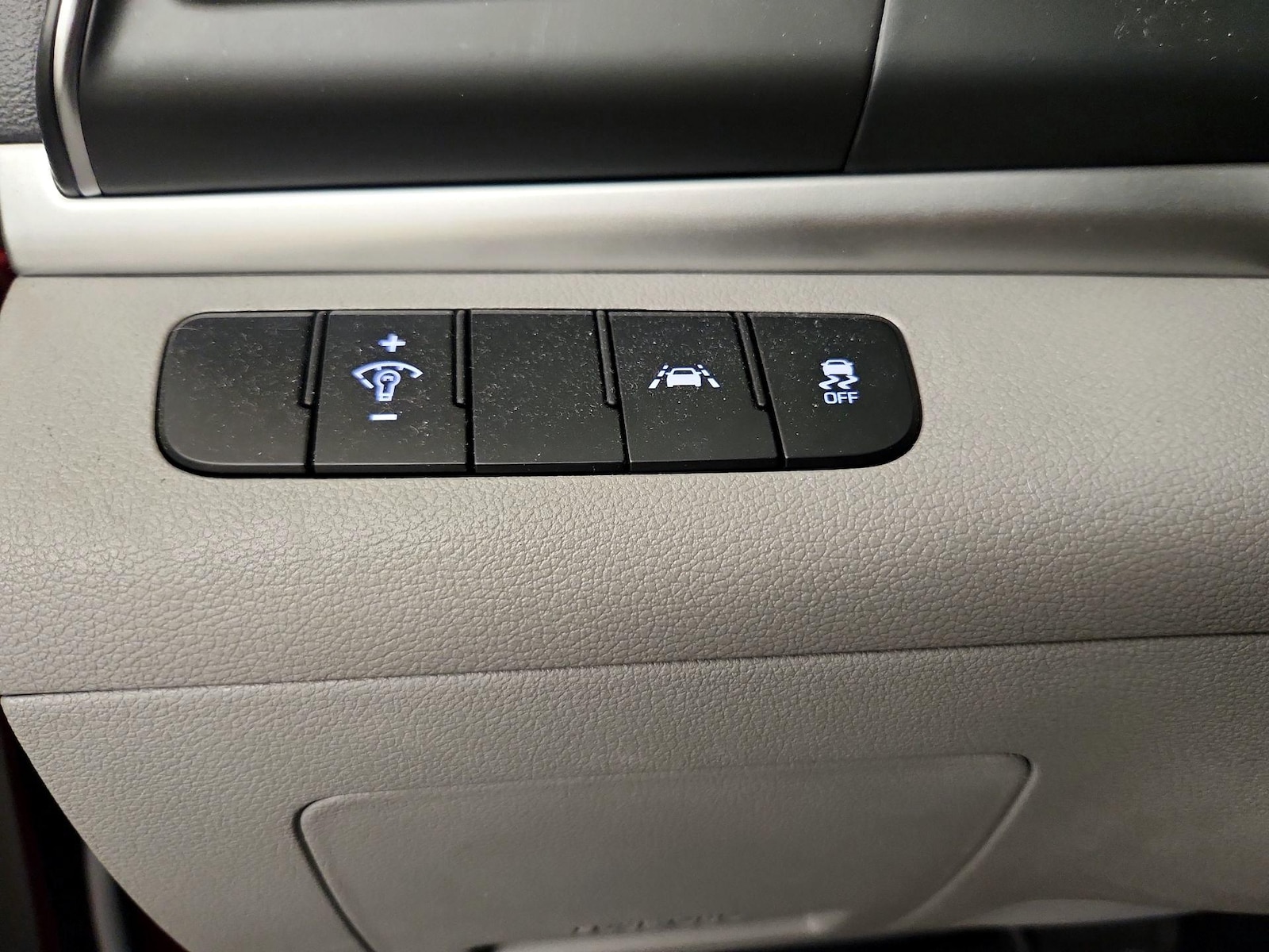 2020 Hyundai Elantra SE - Photo 12