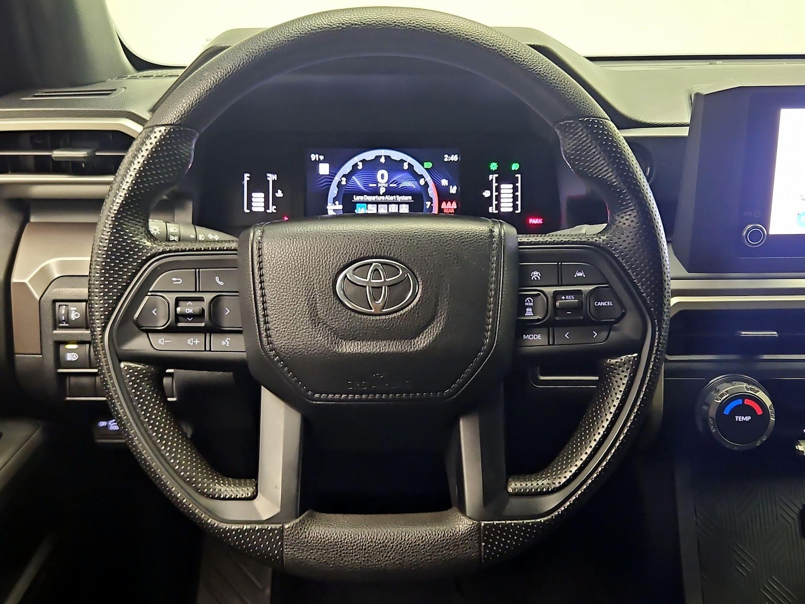2024 Toyota Tacoma SR5 - Photo 11