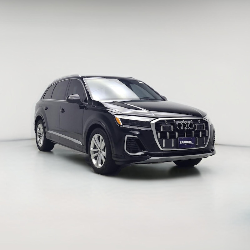2025 Audi Q7 Premium