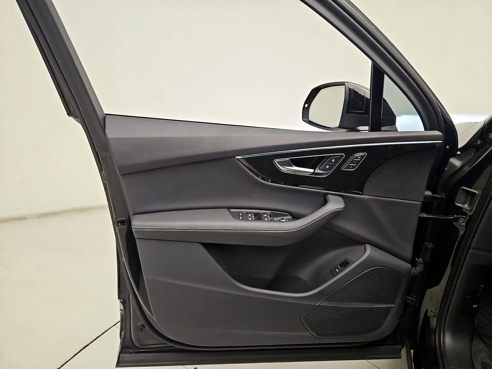 2025 Audi Q7 Prestige - Photo 13