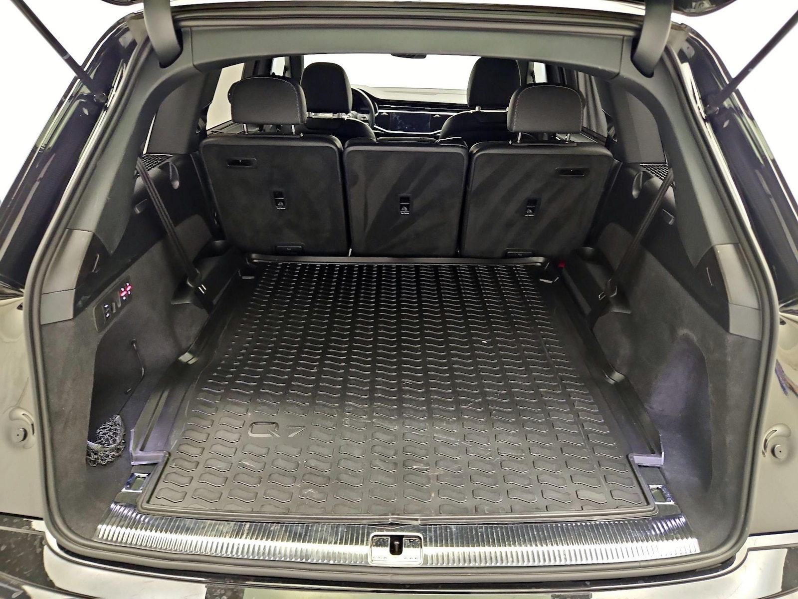 2025 Audi Q7 Prestige - Photo 19