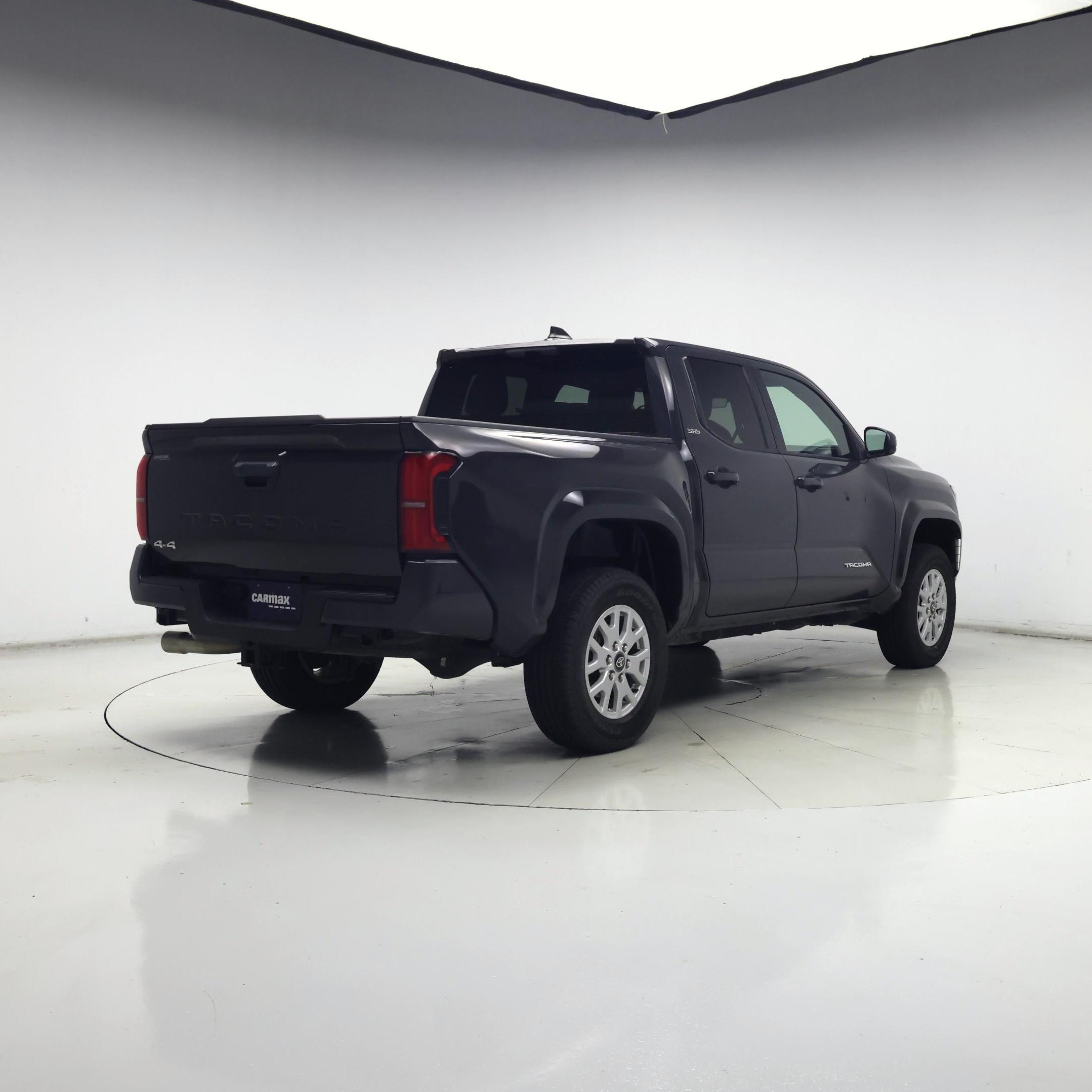 Thumbnail: 2024 Toyota Tacoma - 8