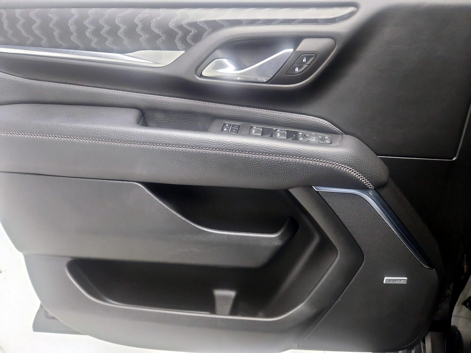 2023 GMC Yukon Denali - Photo 13