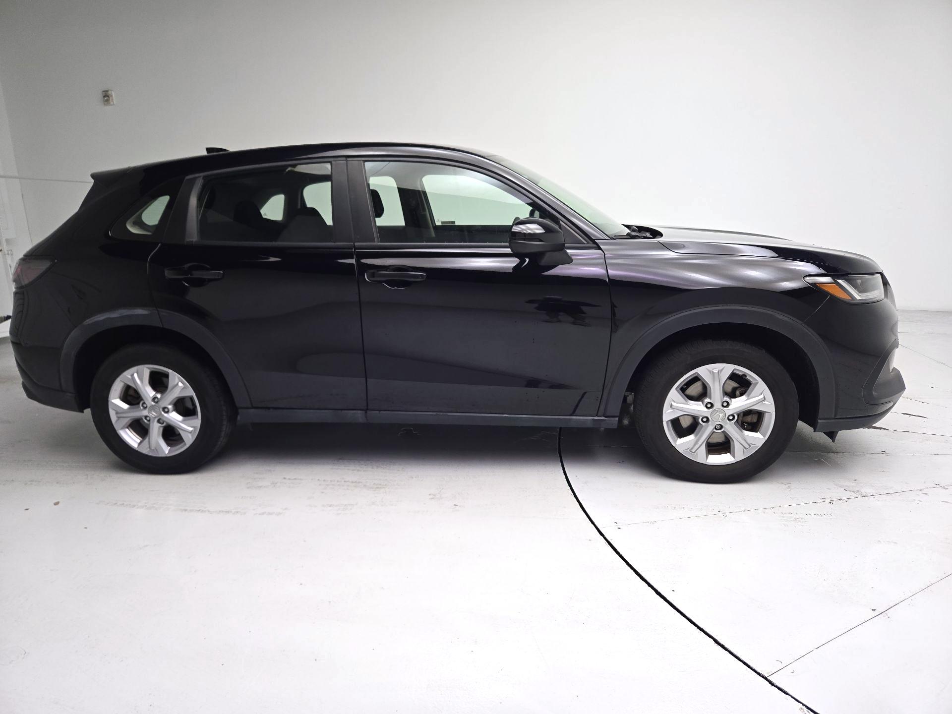 Thumbnail: 2023 Honda HR-V - 4