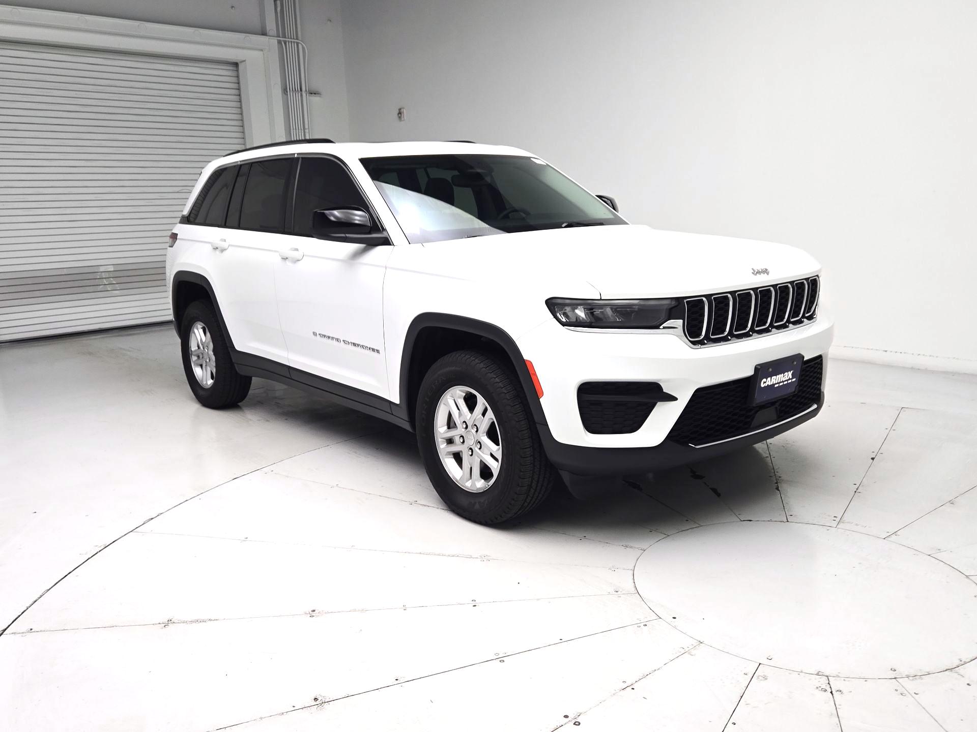 Thumbnail: 2023 Jeep Grand Cherokee - 1