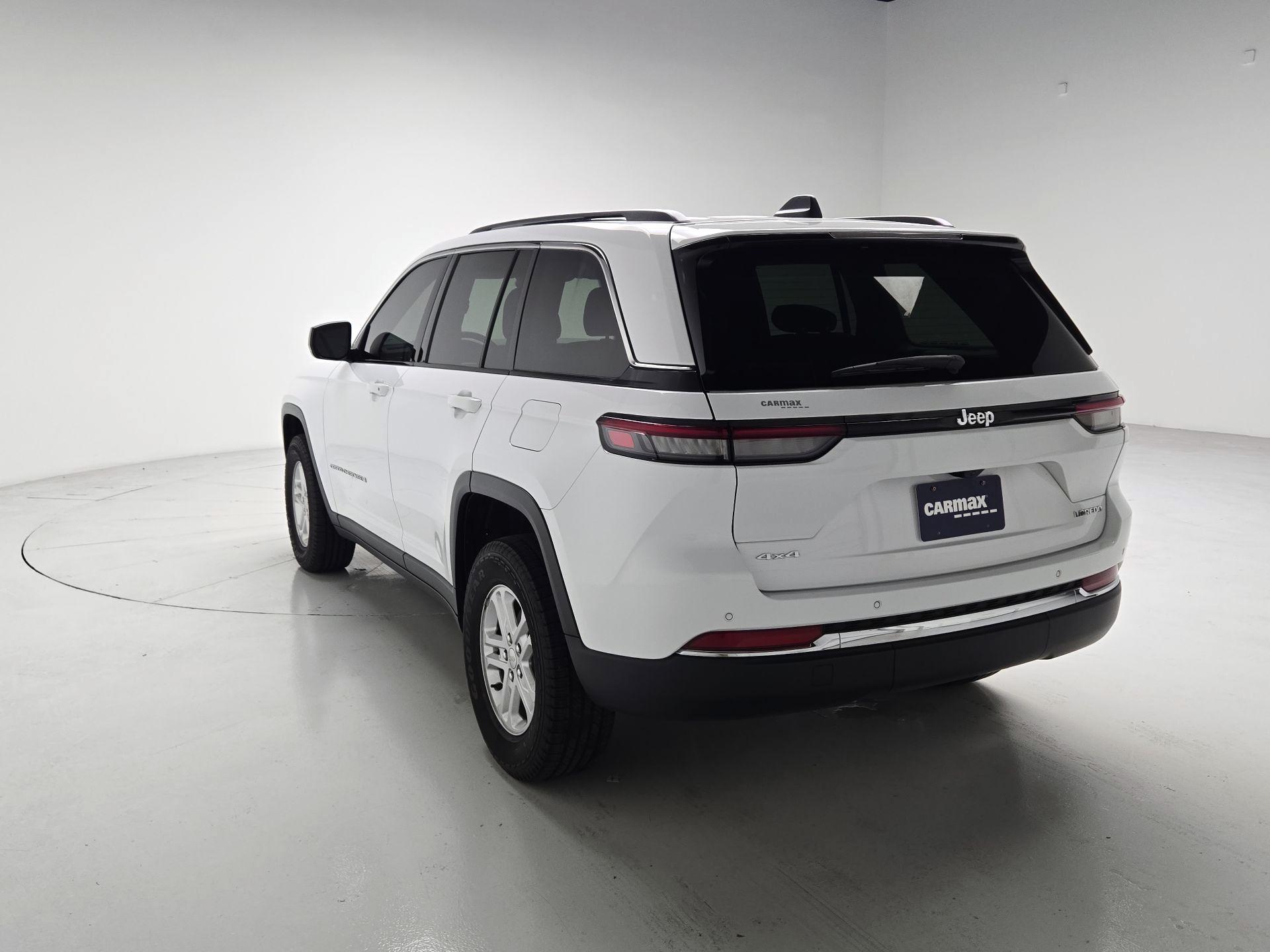 Thumbnail: 2023 Jeep Grand Cherokee - 7