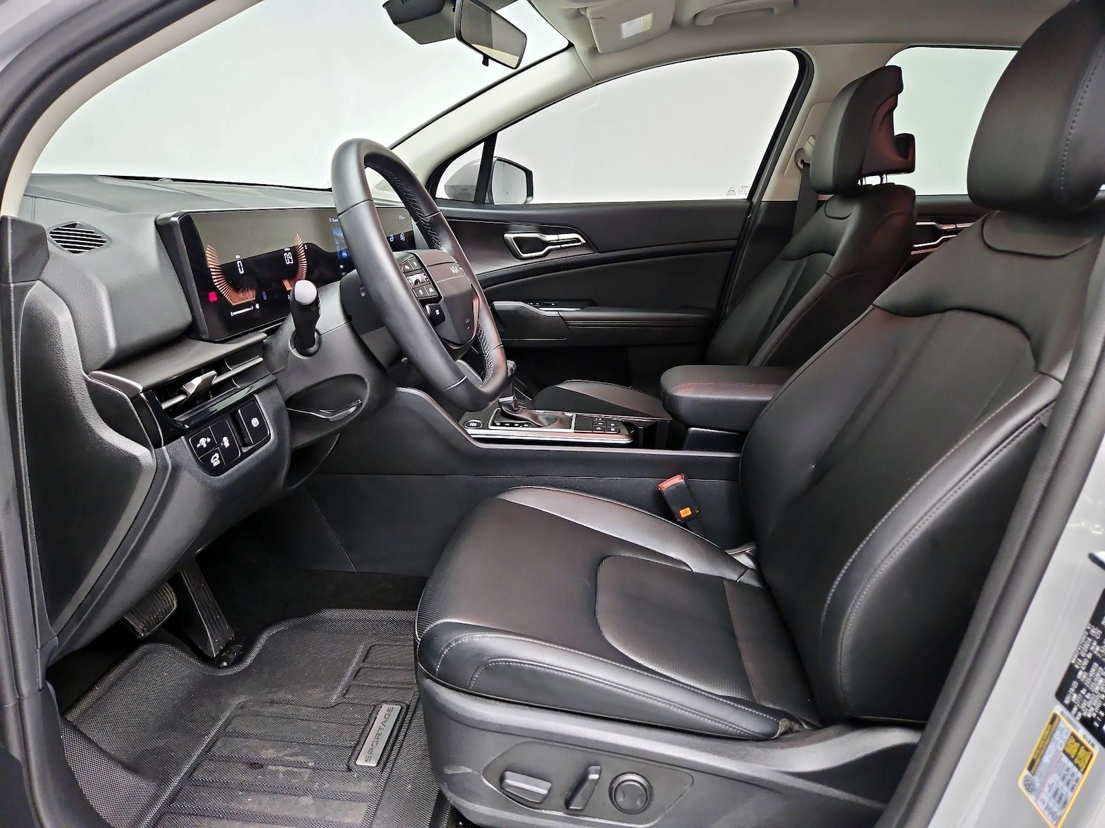 2026 Kia Sportage EX - Photo 12