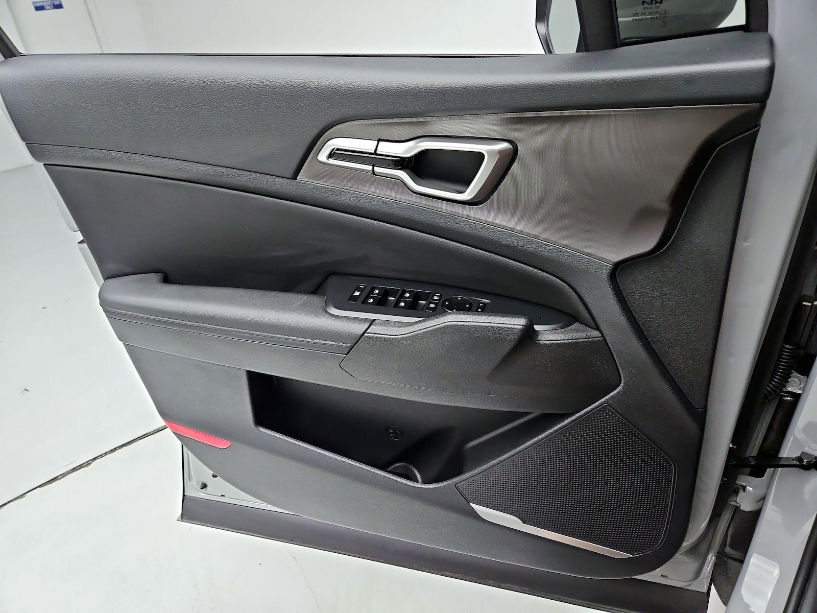 2026 Kia Sportage EX - Photo 13