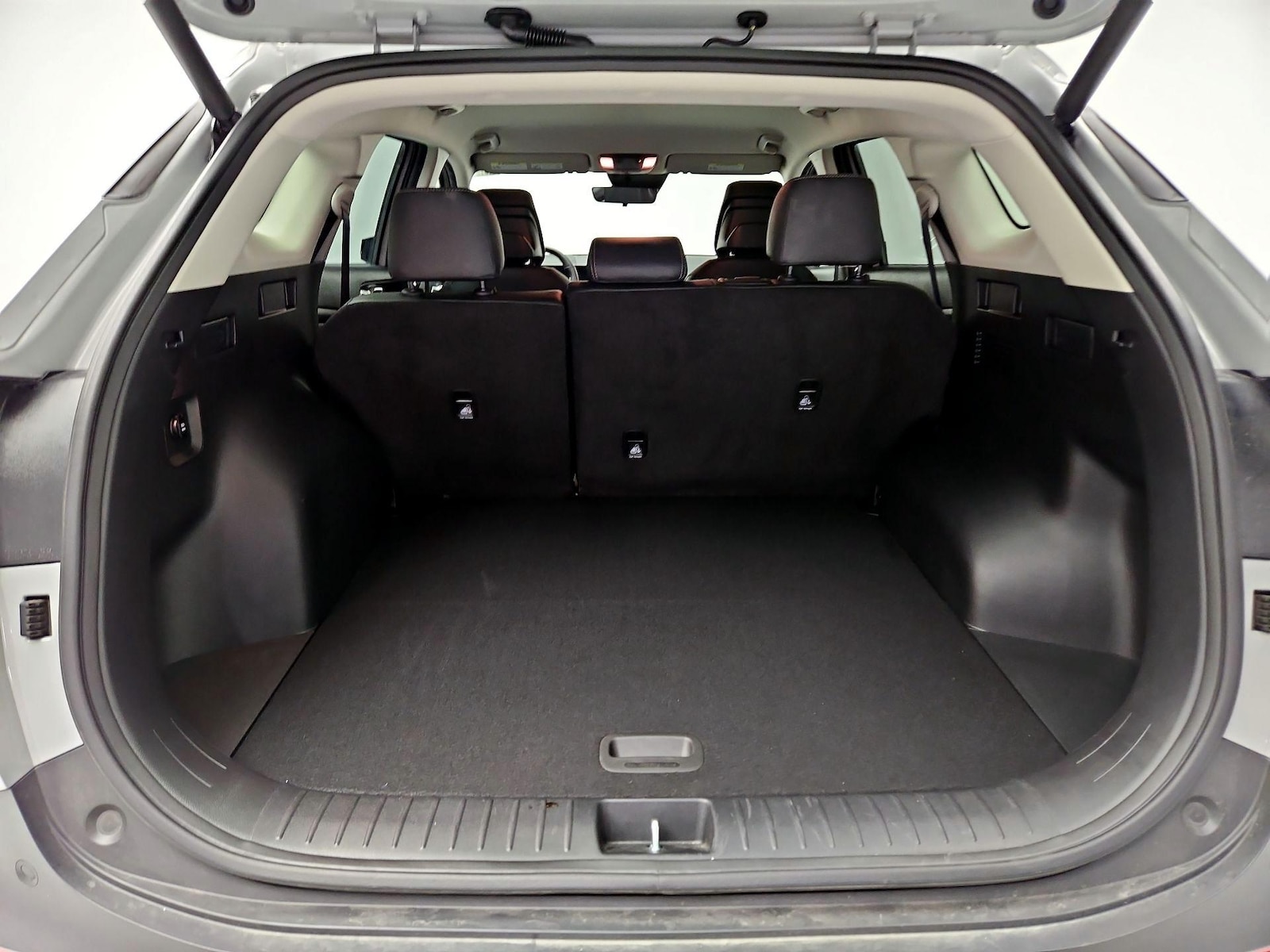 2026 Kia Sportage EX - Photo 21