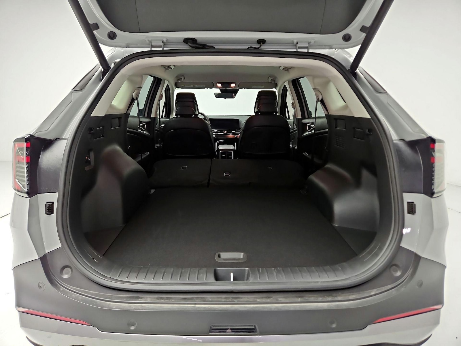 2026 Kia Sportage EX - Photo 22