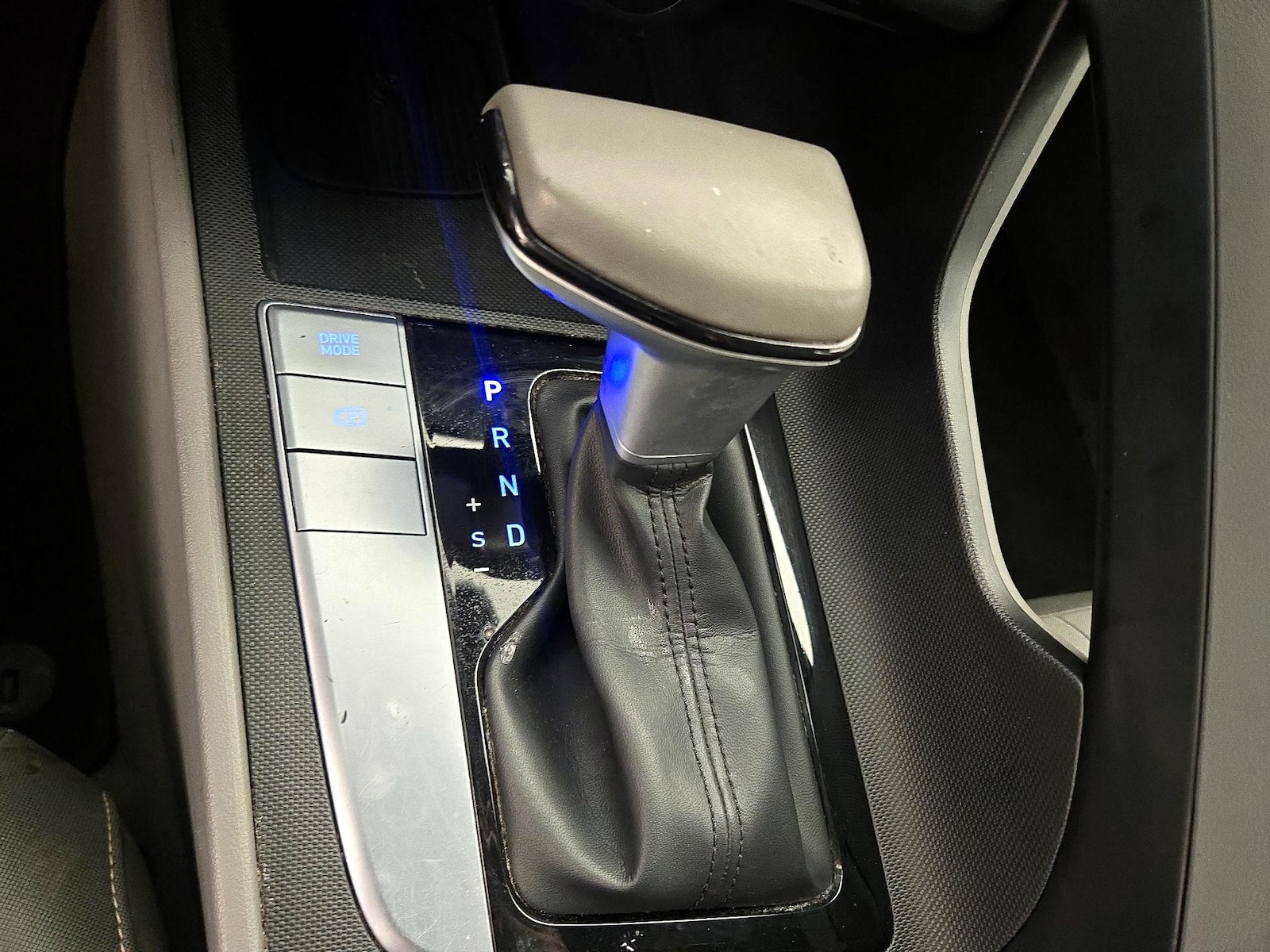 2026 Hyundai Elantra SEL Sport - Photo 18