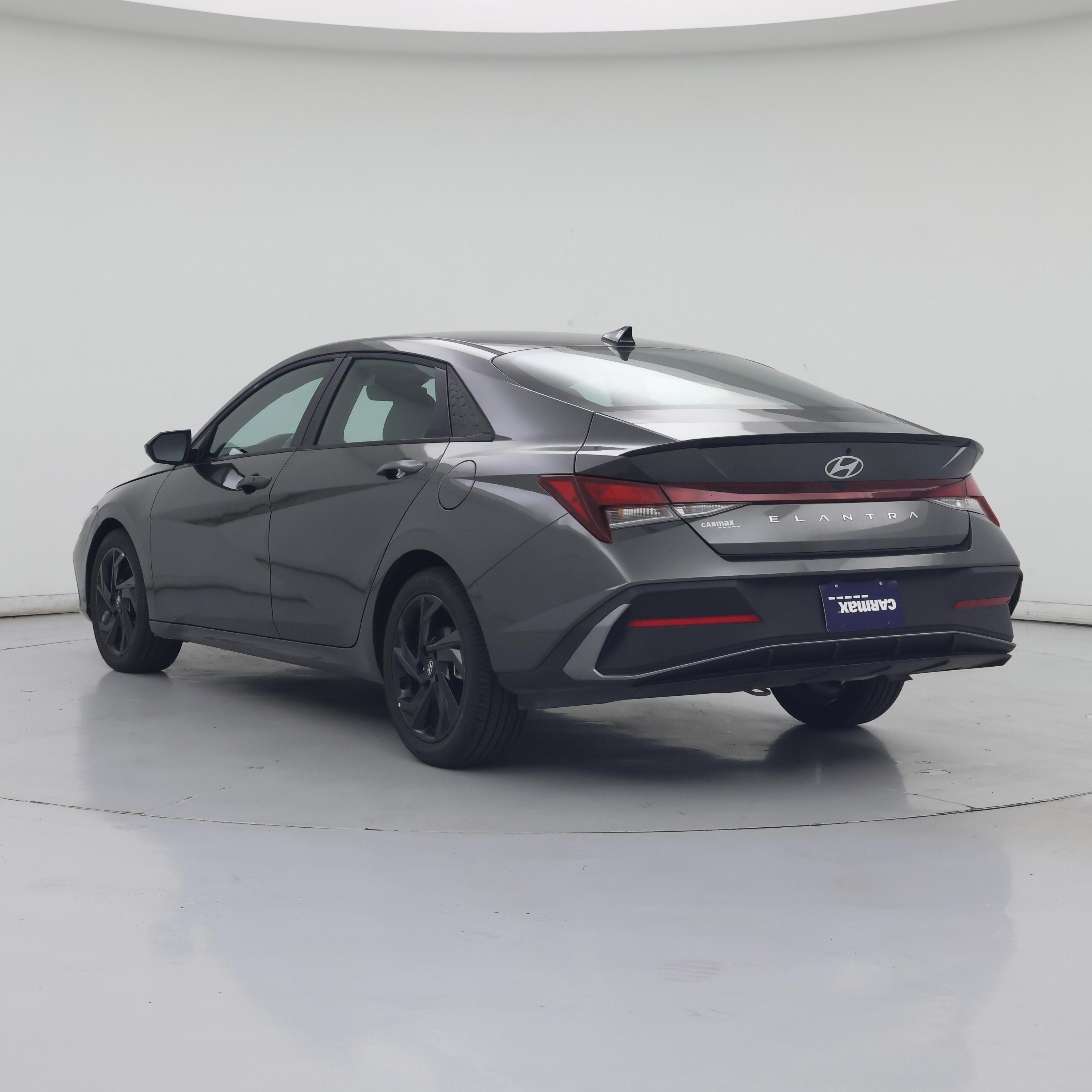 Thumbnail: 2026 Hyundai Elantra - 2