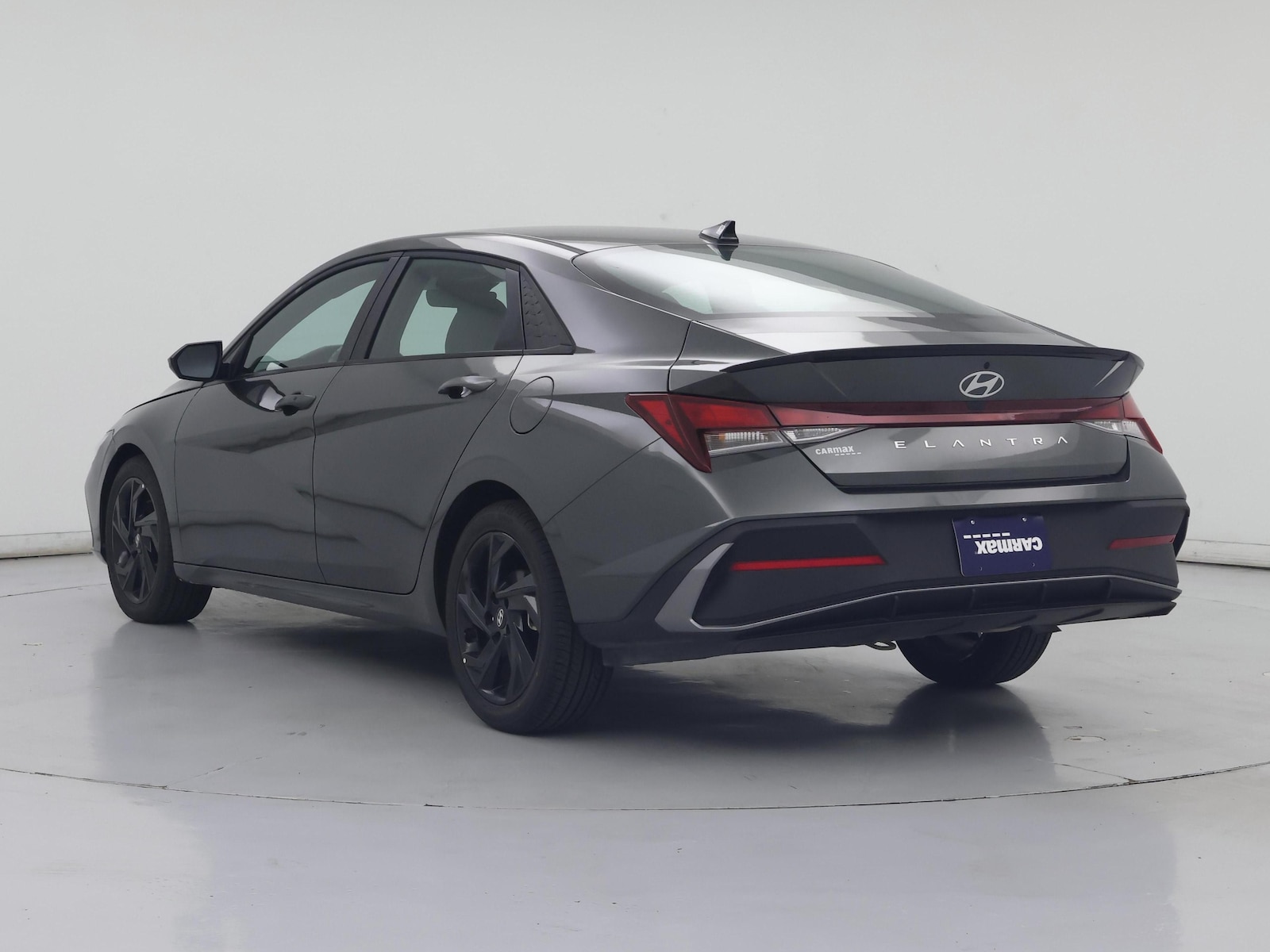 2026 Hyundai Elantra SEL Sport - Photo 3