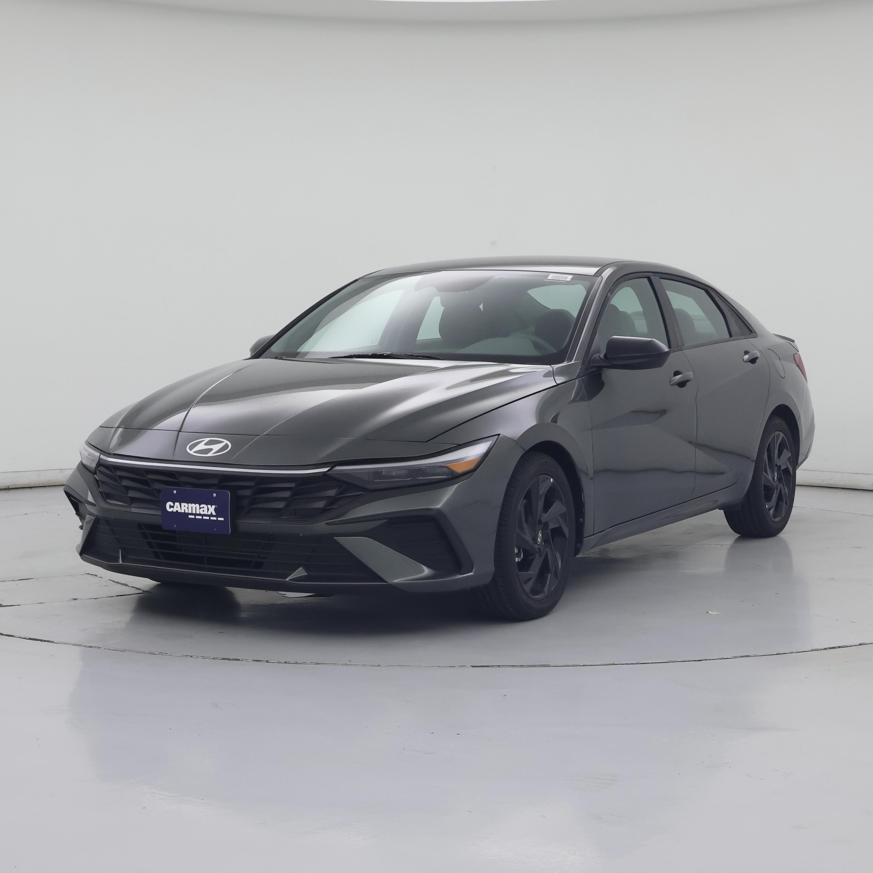 Thumbnail: 2026 Hyundai Elantra - 4