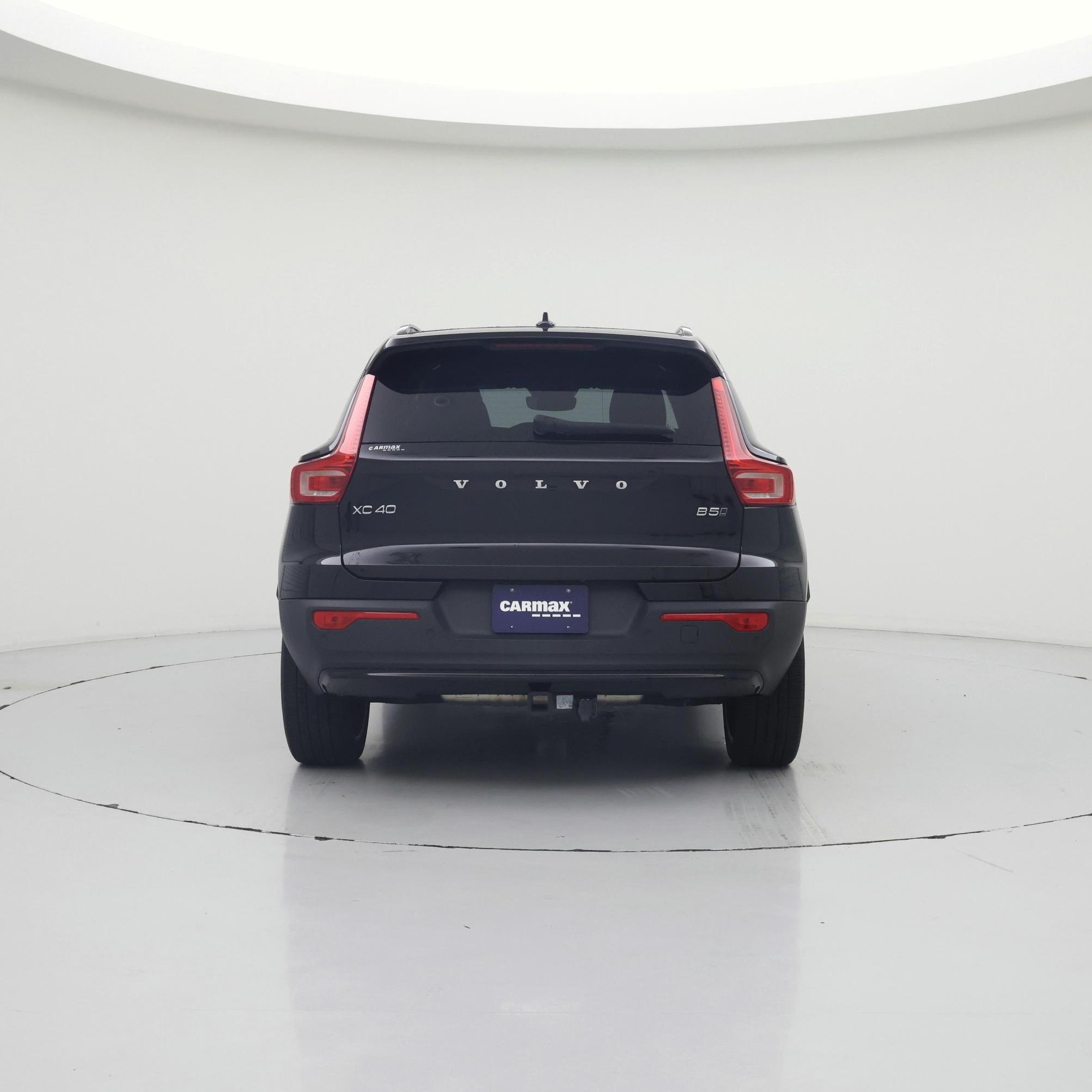 Thumbnail: 2023 Volvo XC40 - 6