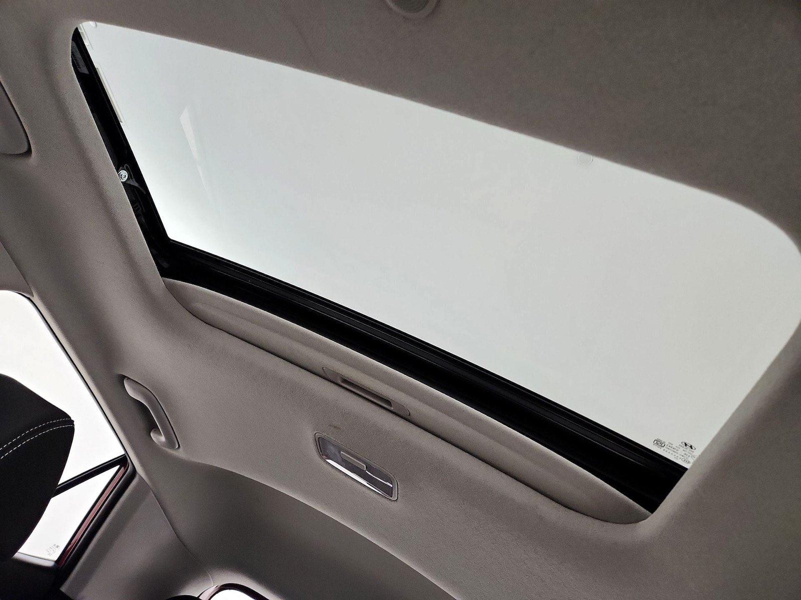 2025 Hyundai Venue SEL - Photo 20