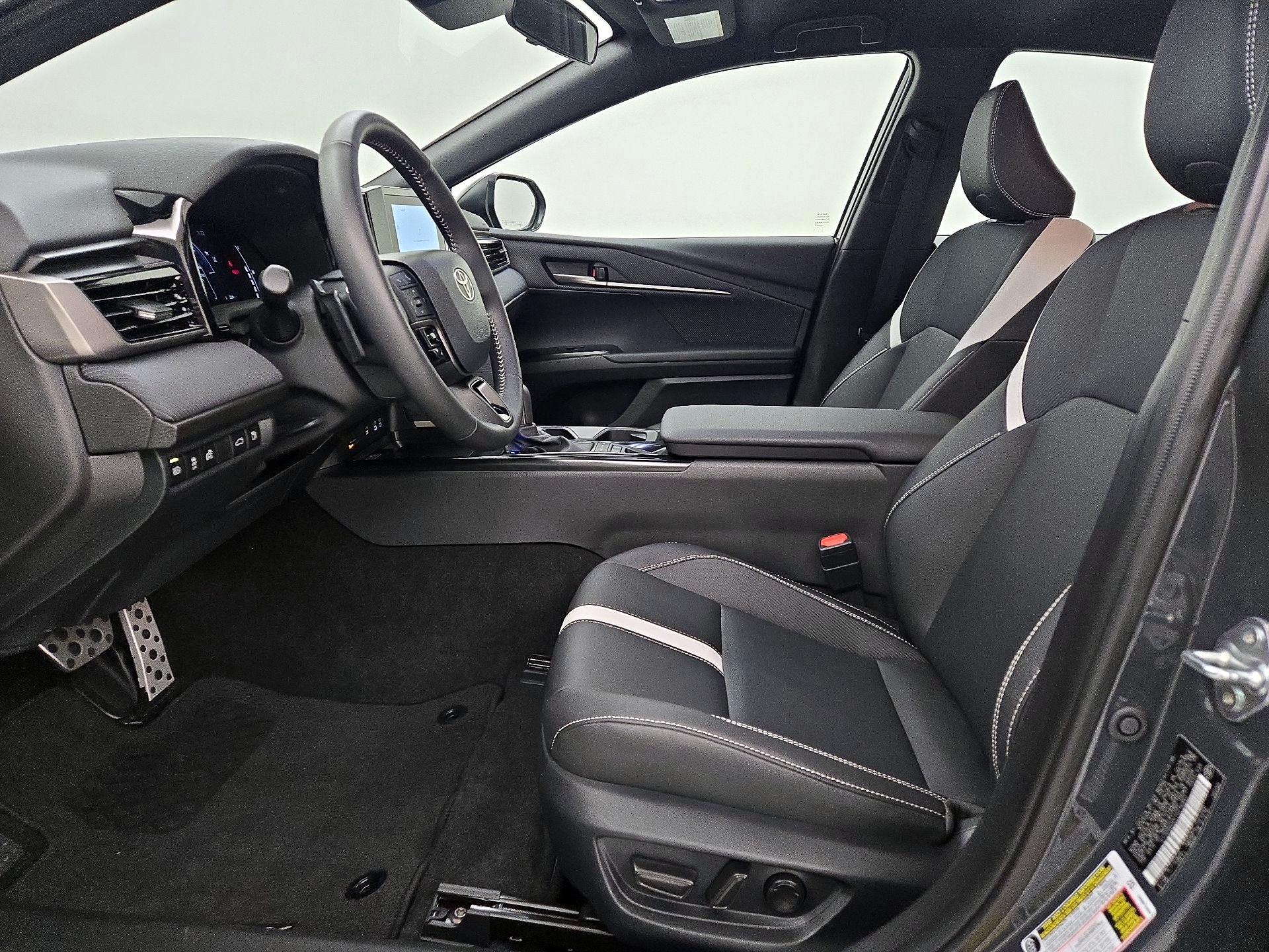 Thumbnail: 2026 Toyota Camry - 11