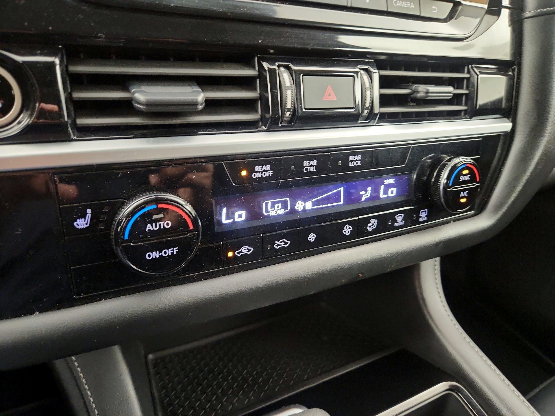 Thumbnail: 2024 Nissan Pathfinder - 16
