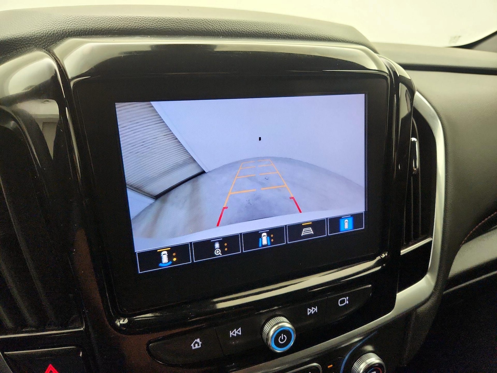 2023 Chevrolet Traverse RS - Photo 16