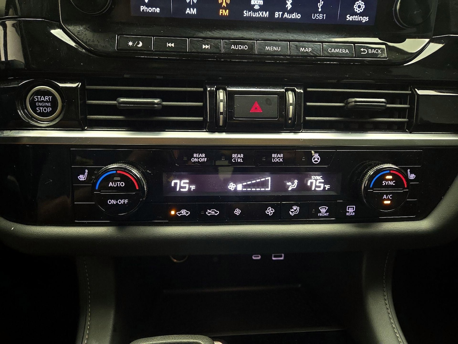 2024 Nissan Pathfinder SL - Photo 16