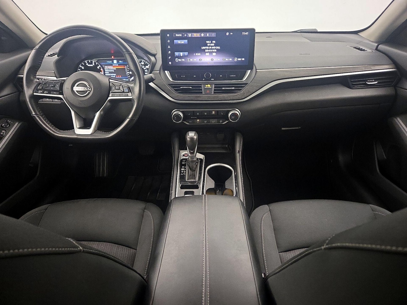 2024 Nissan Altima SV - Photo 10